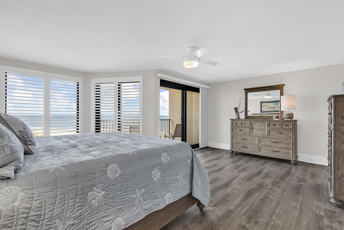 645 Retreat Beach Circle Unit: A-3-U