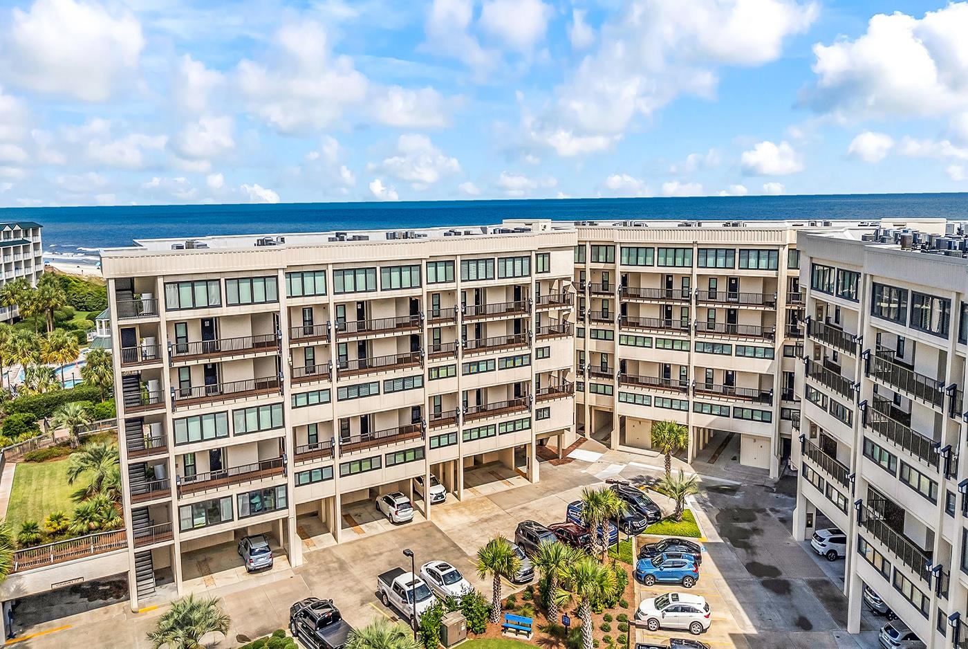 645 Retreat Beach Circle Unit: A-3-U