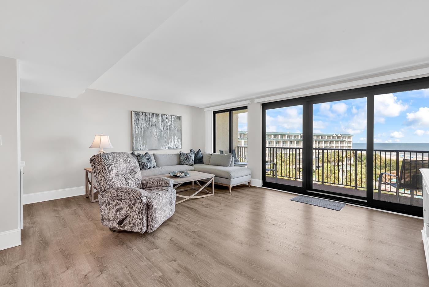 645 Retreat Beach Circle Unit: A-3-U