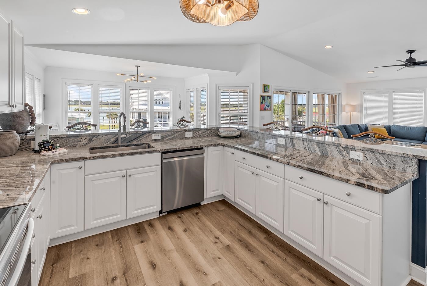 1463 Basin Trail