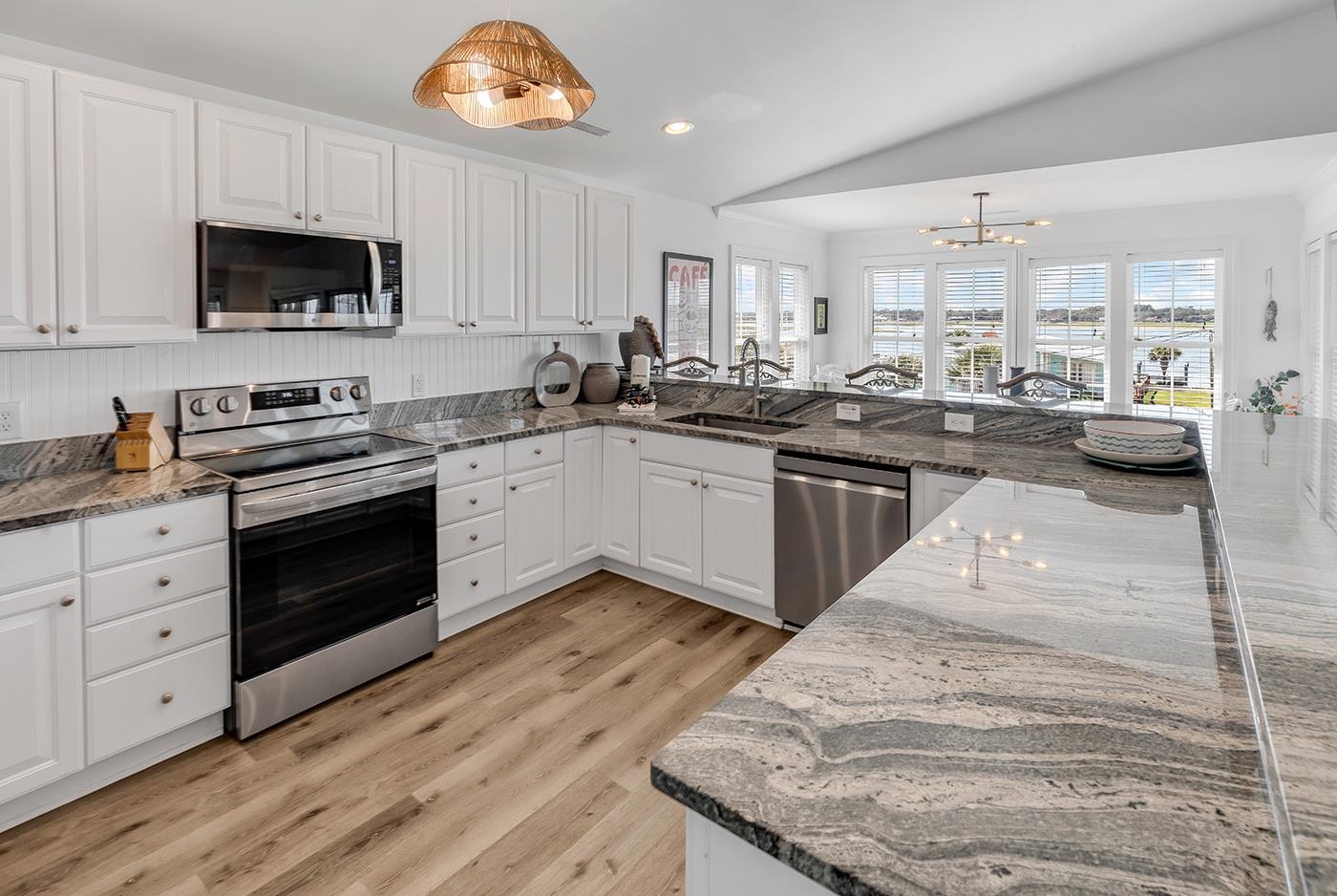 1463 Basin Trail