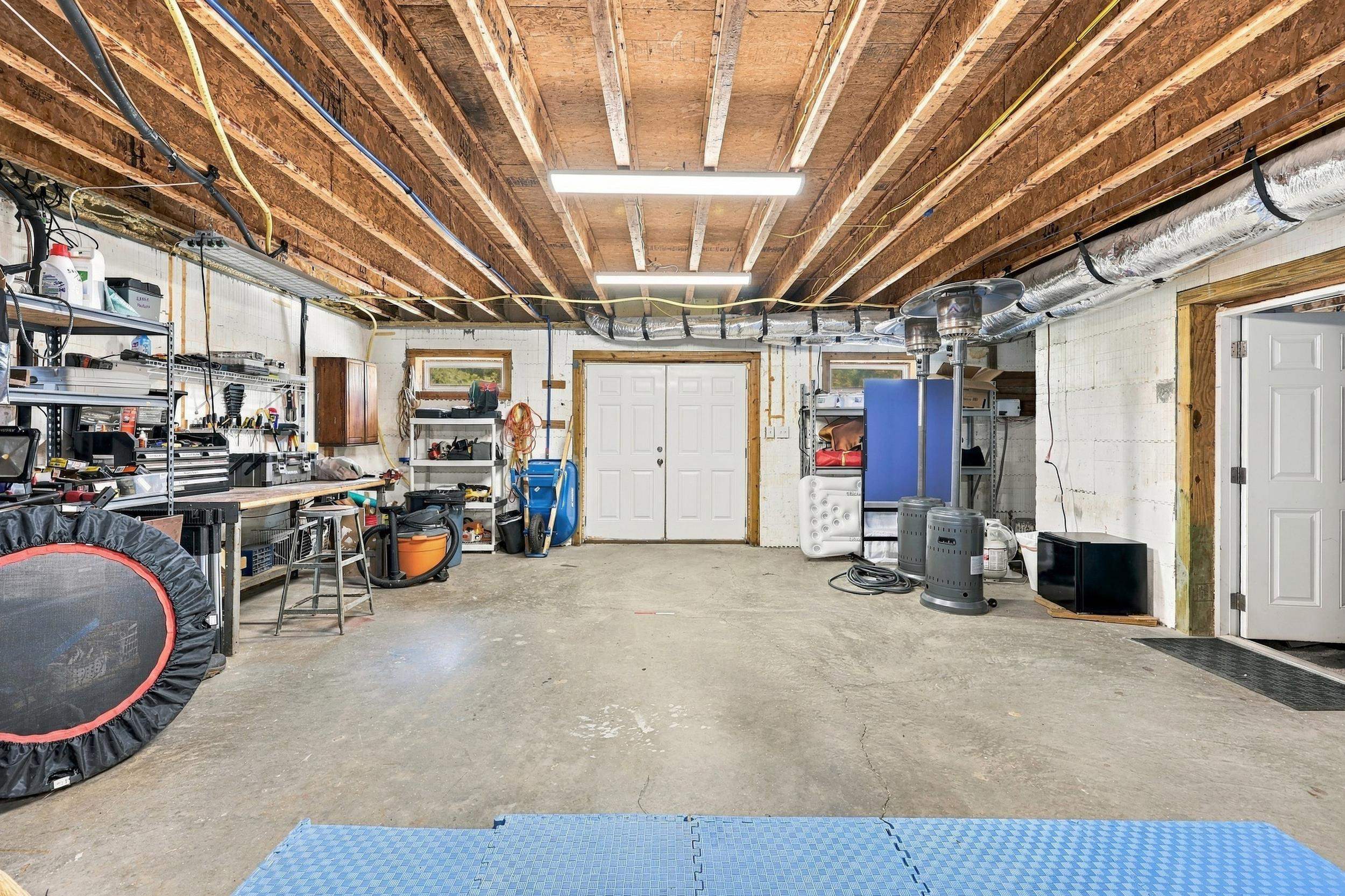 285 Brickwell Ln.