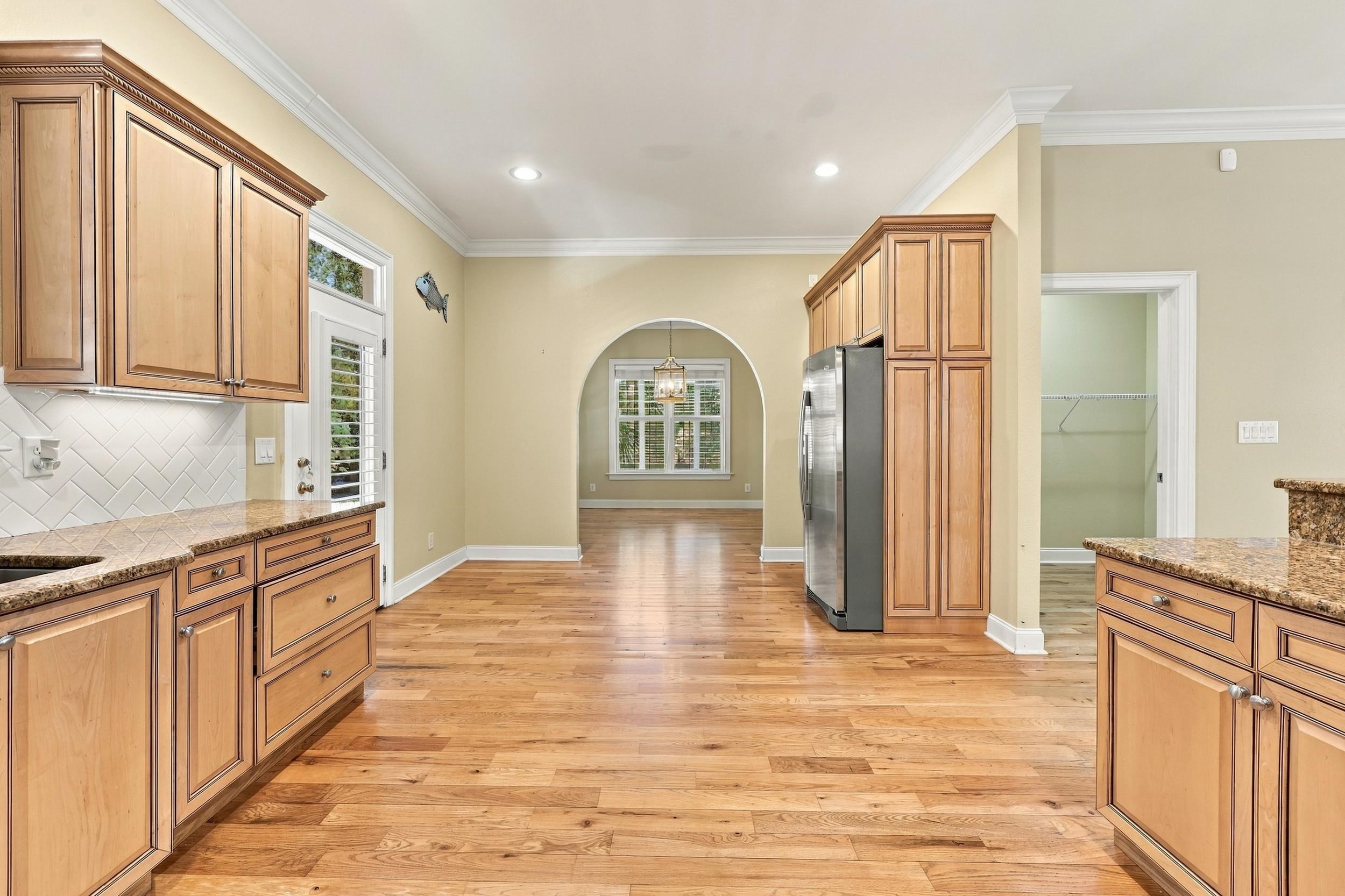 7 Gillette Pl.