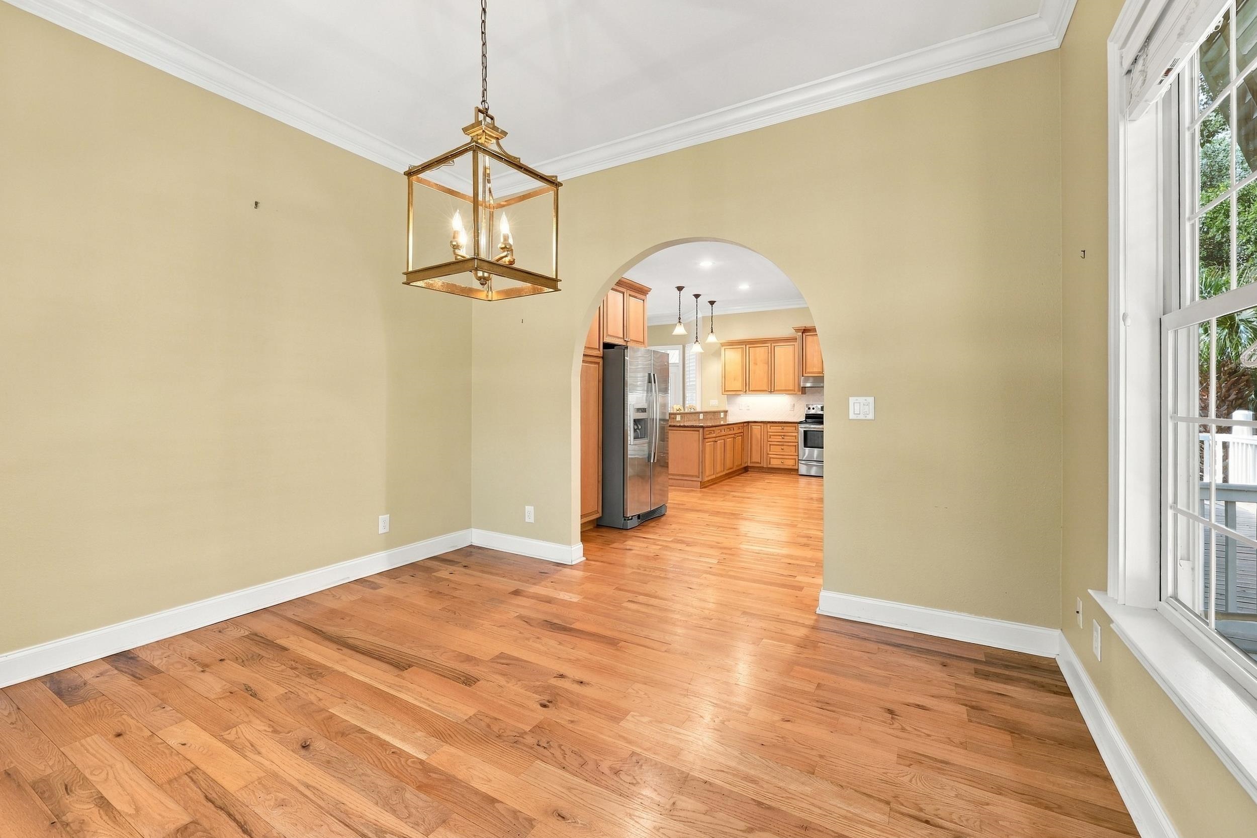 7 Gillette Pl.