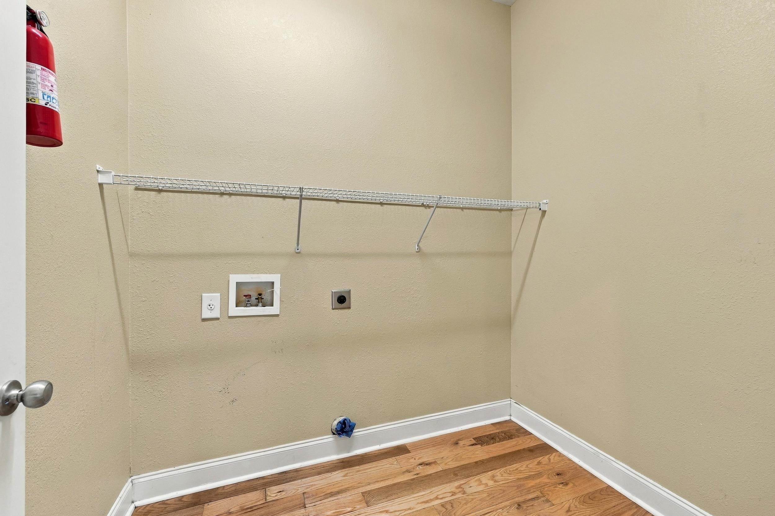 7 Gillette Pl.