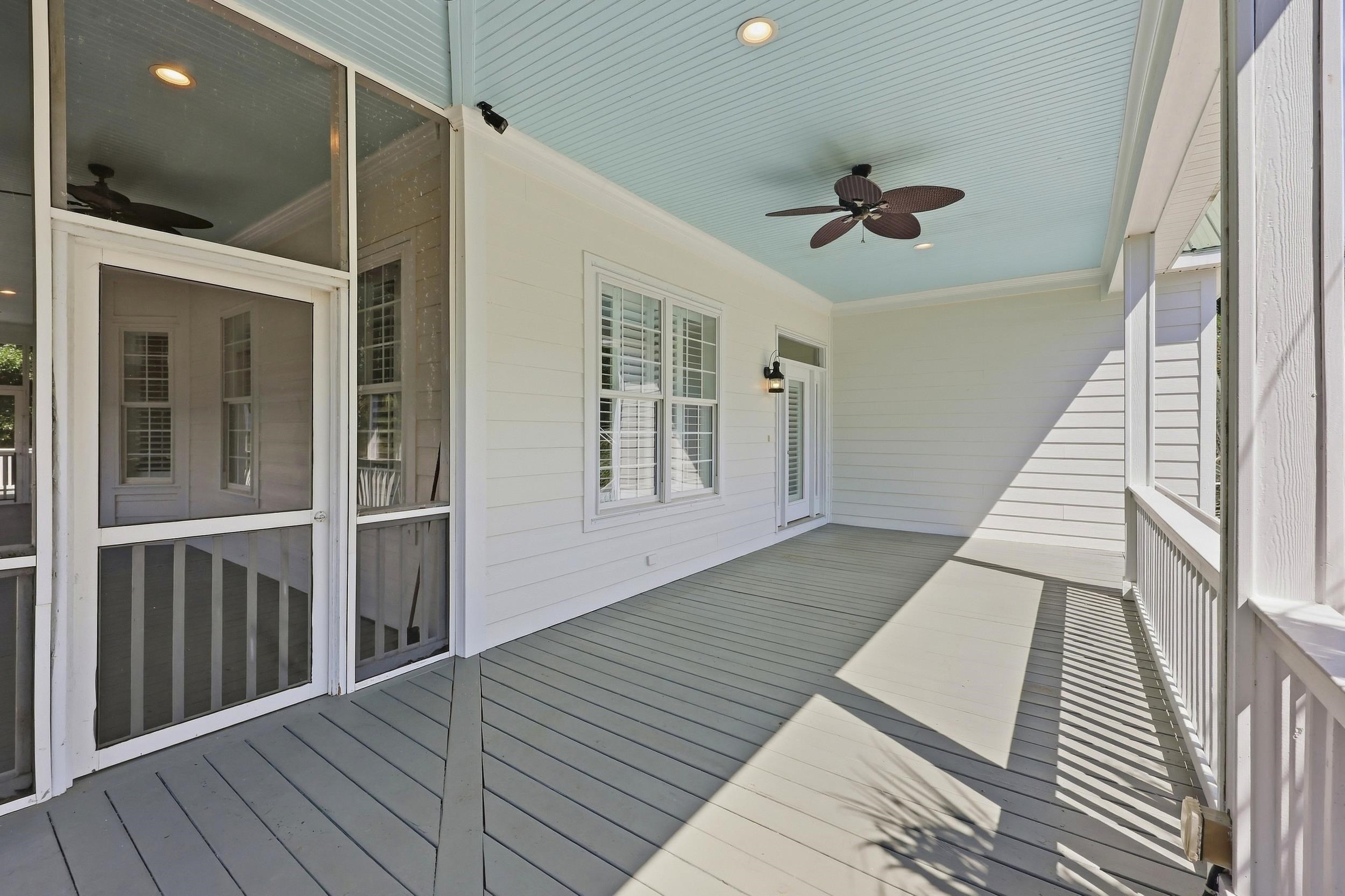 7 Gillette Pl.