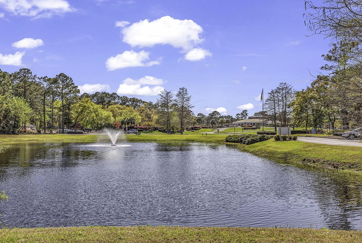 81 Fairway Ln.