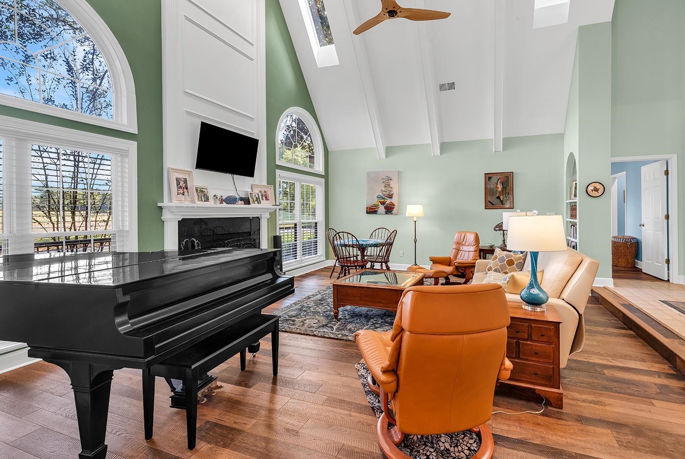 81 Fairway Ln.