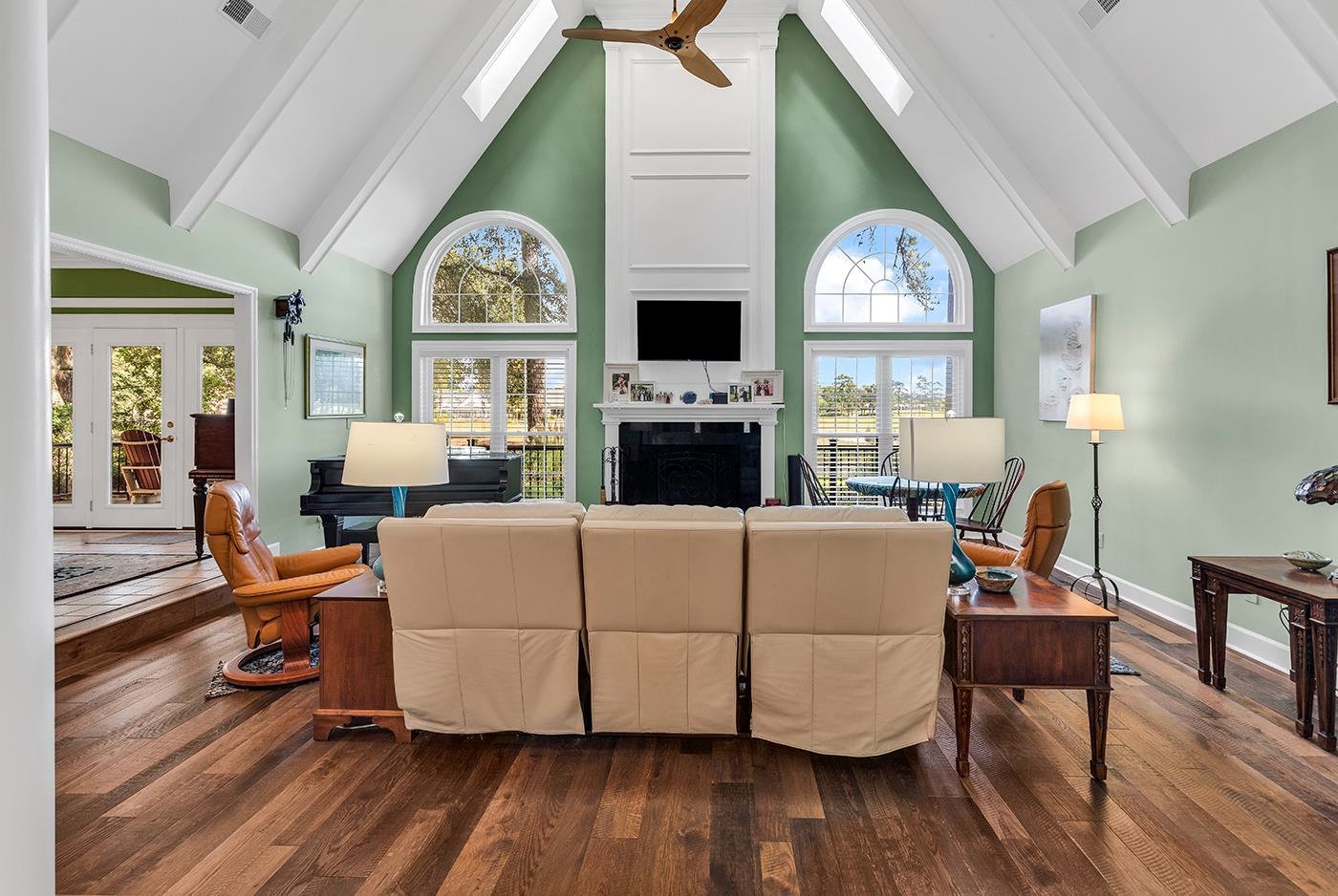 81 Fairway Ln.
