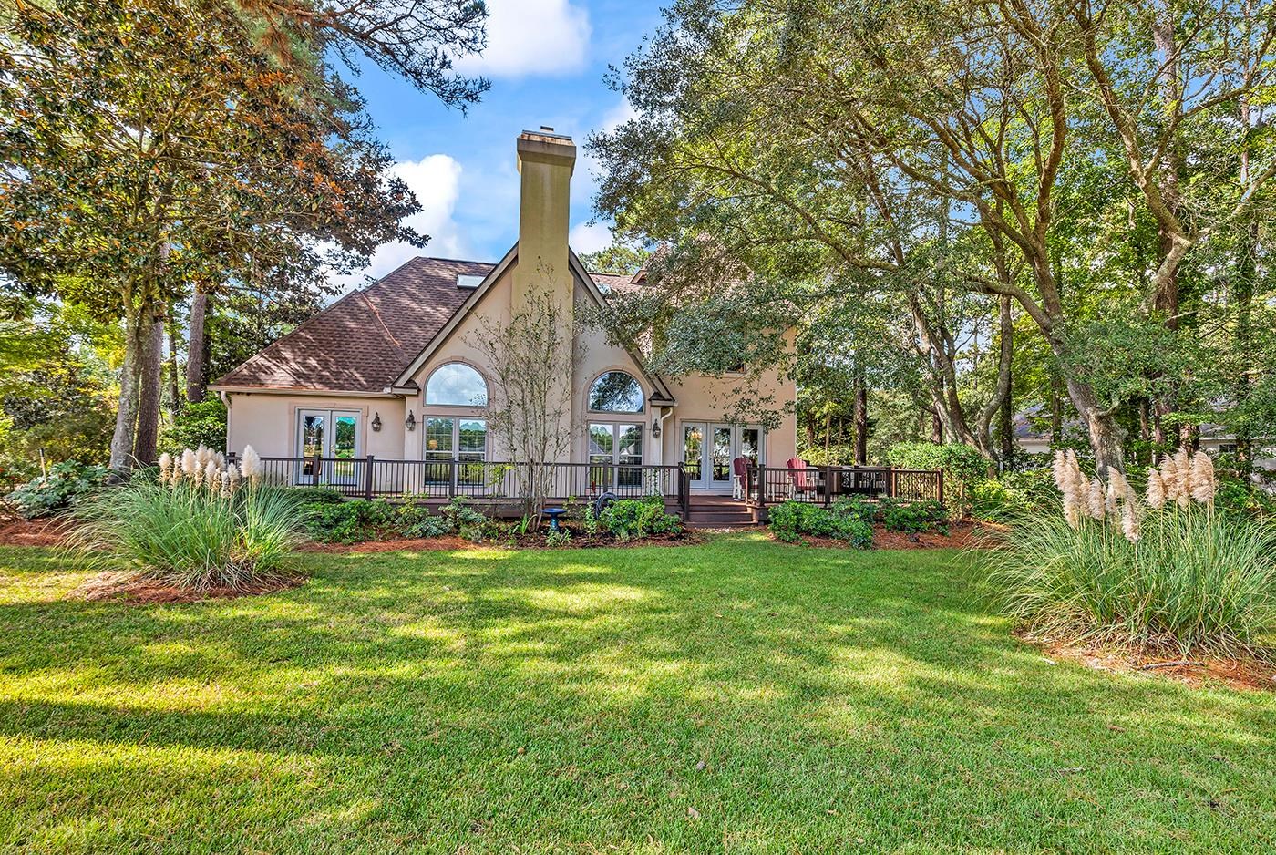 81 Fairway Ln.