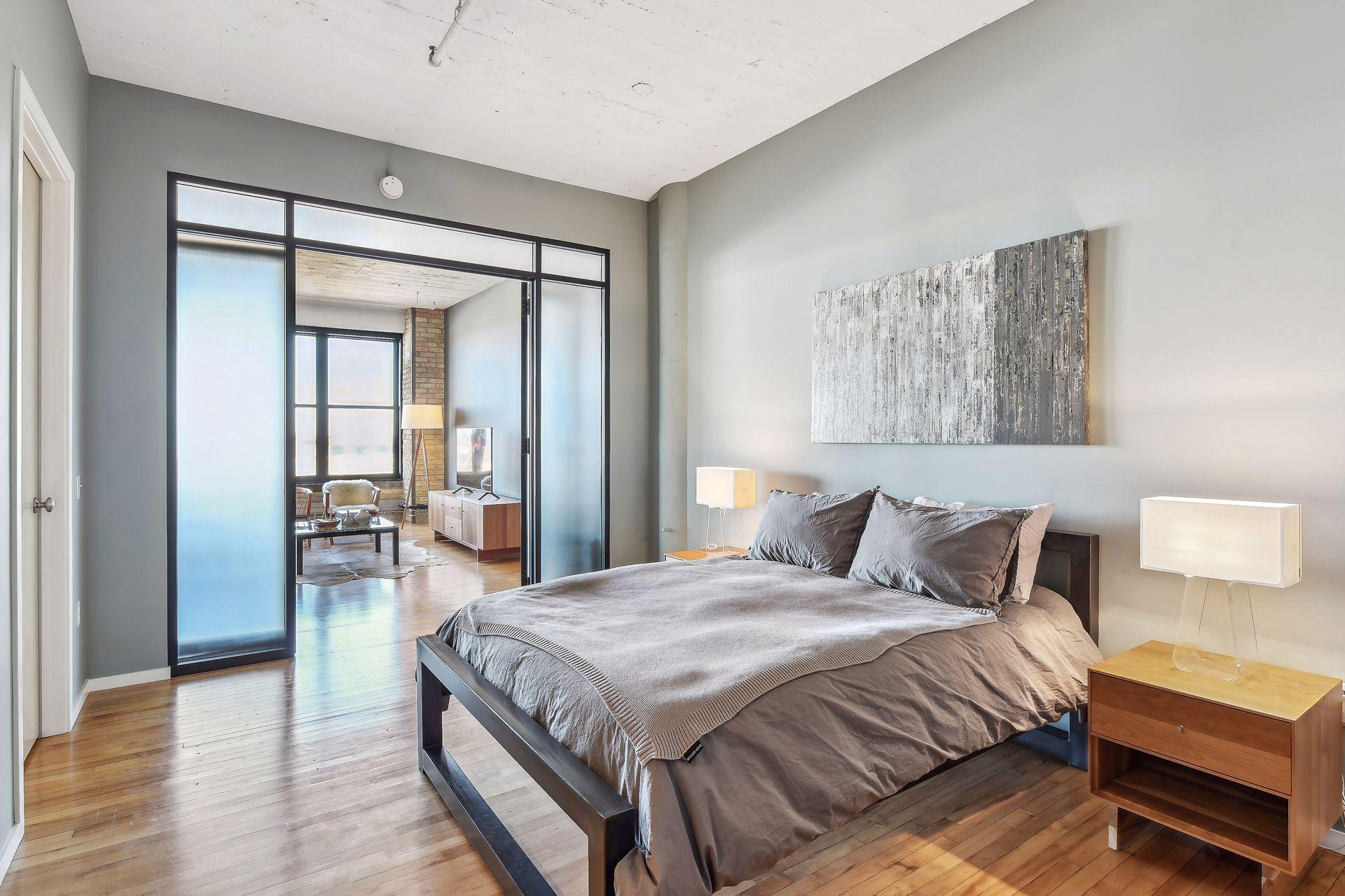 290 Market Street Unit: 603