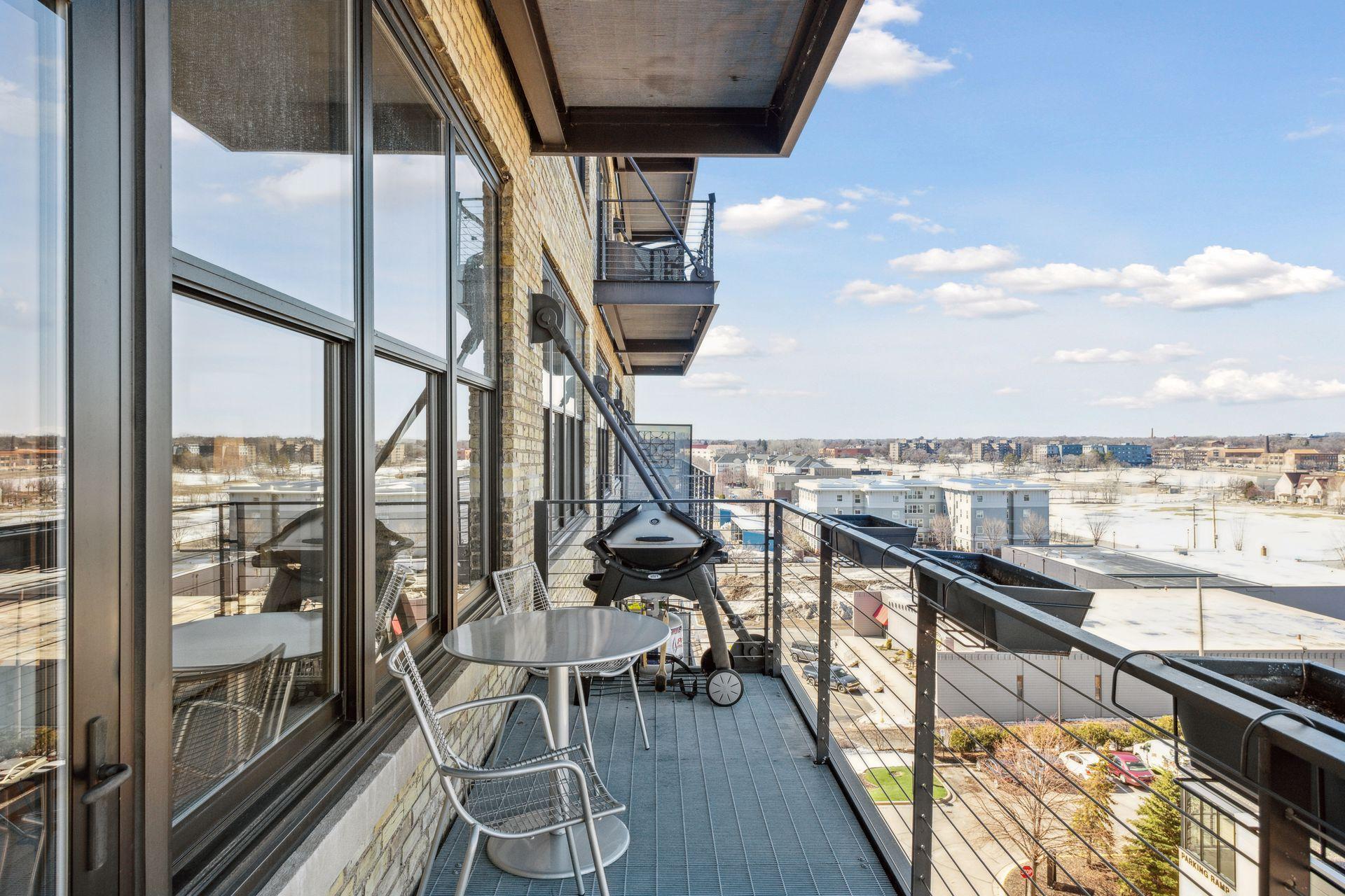290 Market Street Unit: 603