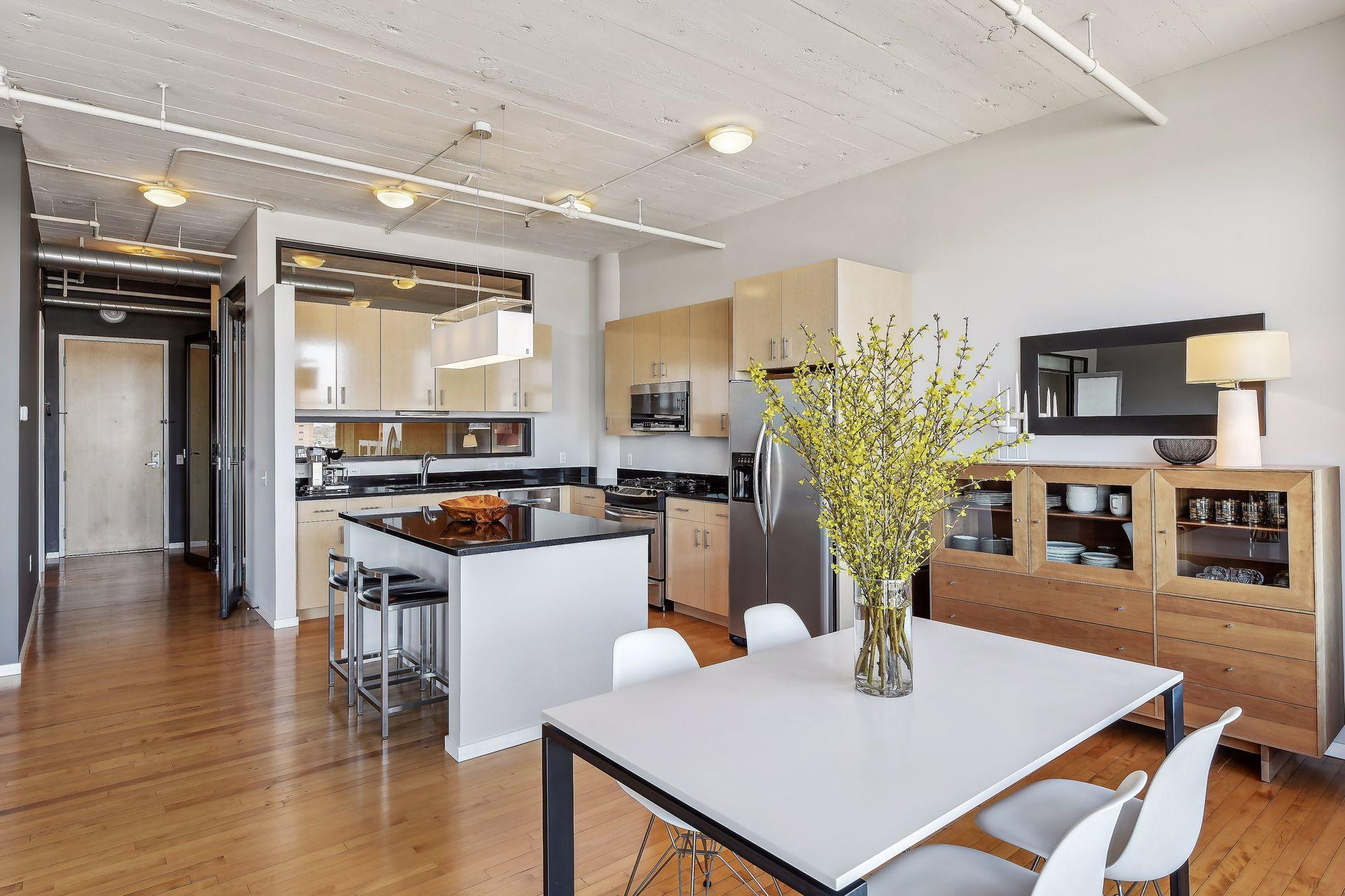 290 Market Street Unit: 603