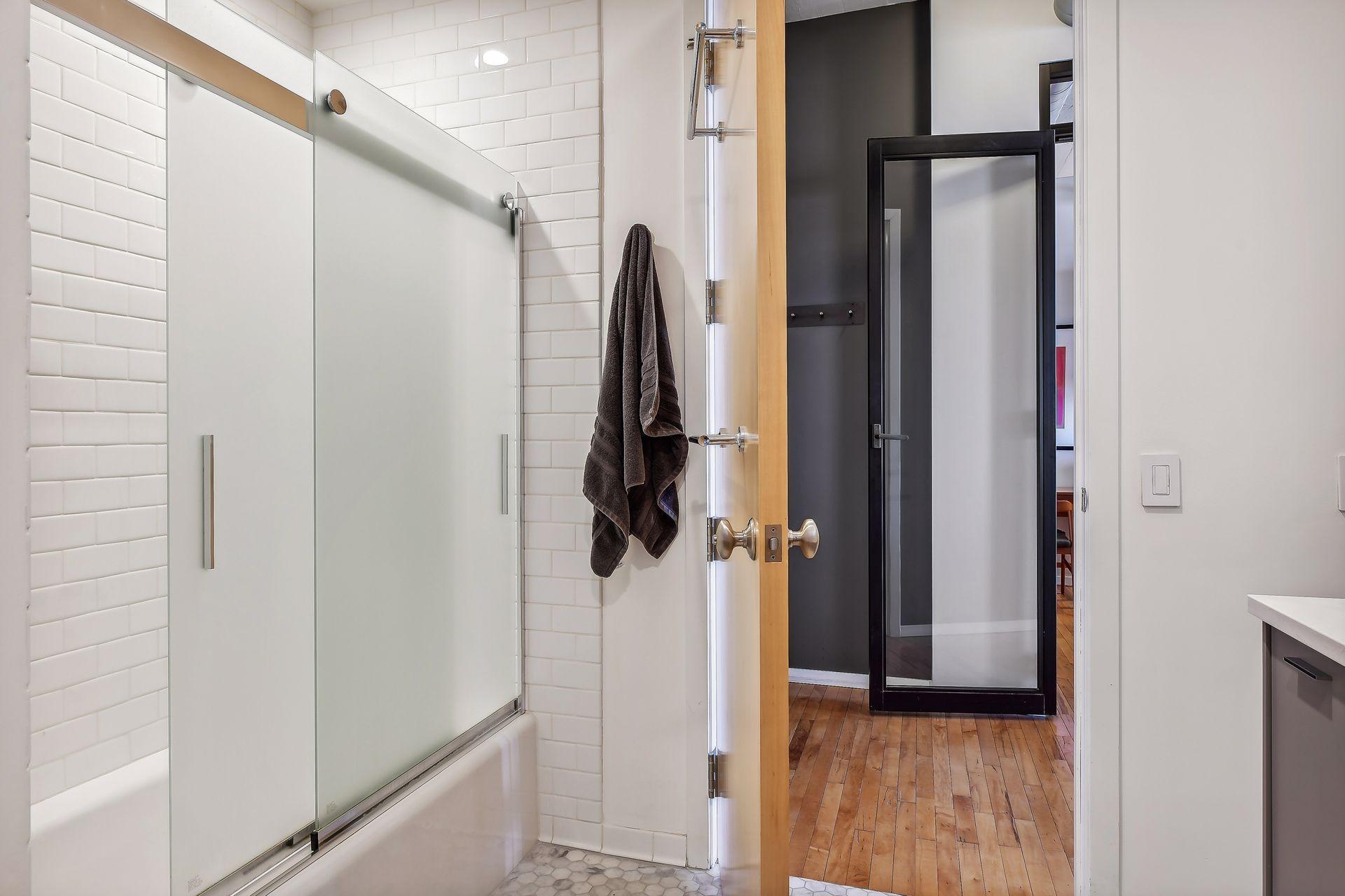 290 Market Street Unit: 603