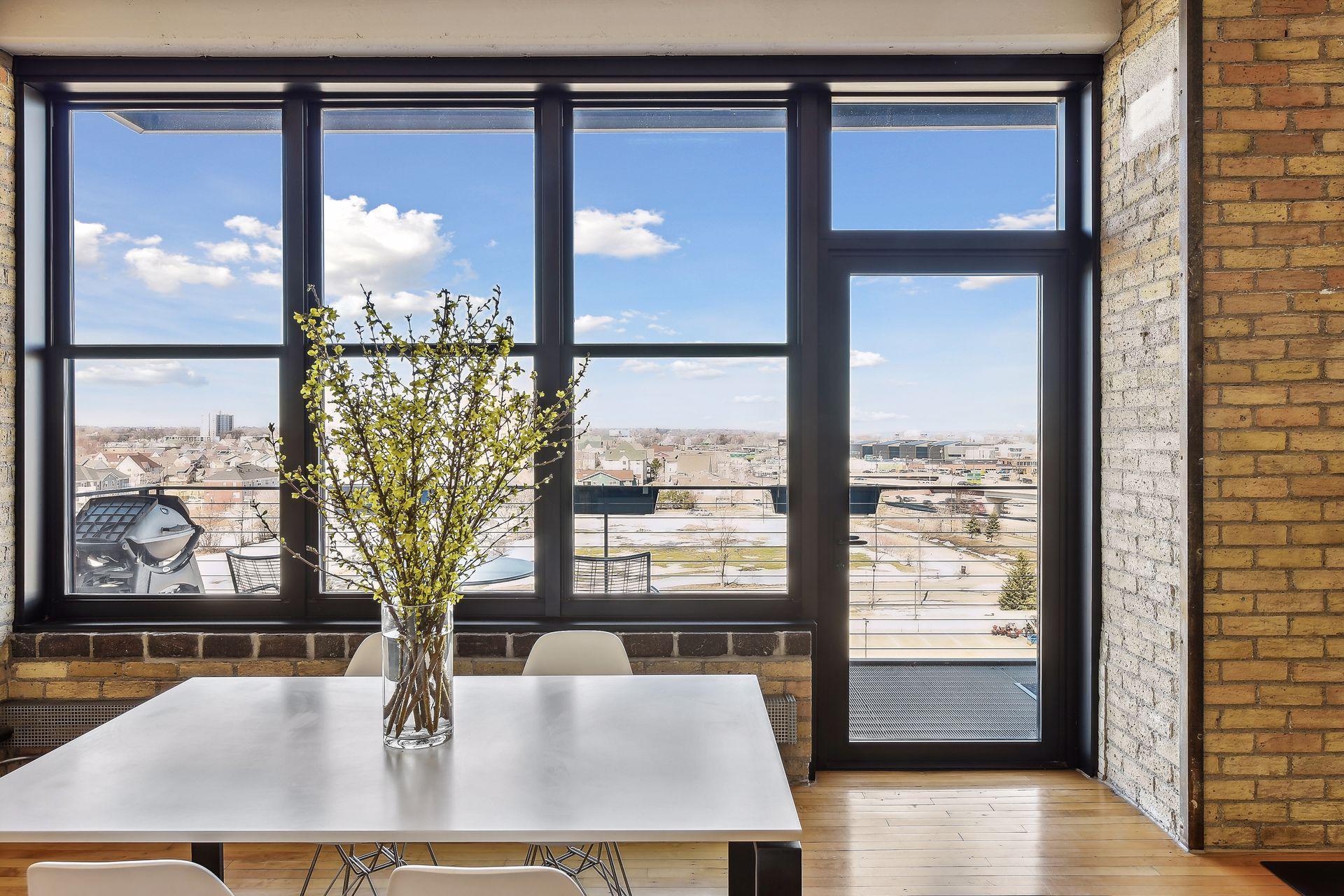 290 Market Street Unit: 603