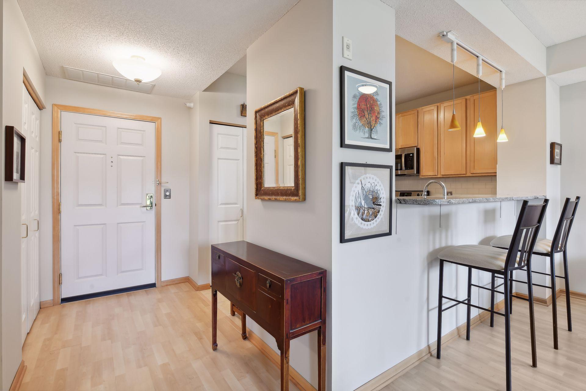 560 N 2nd Street Unit: 400