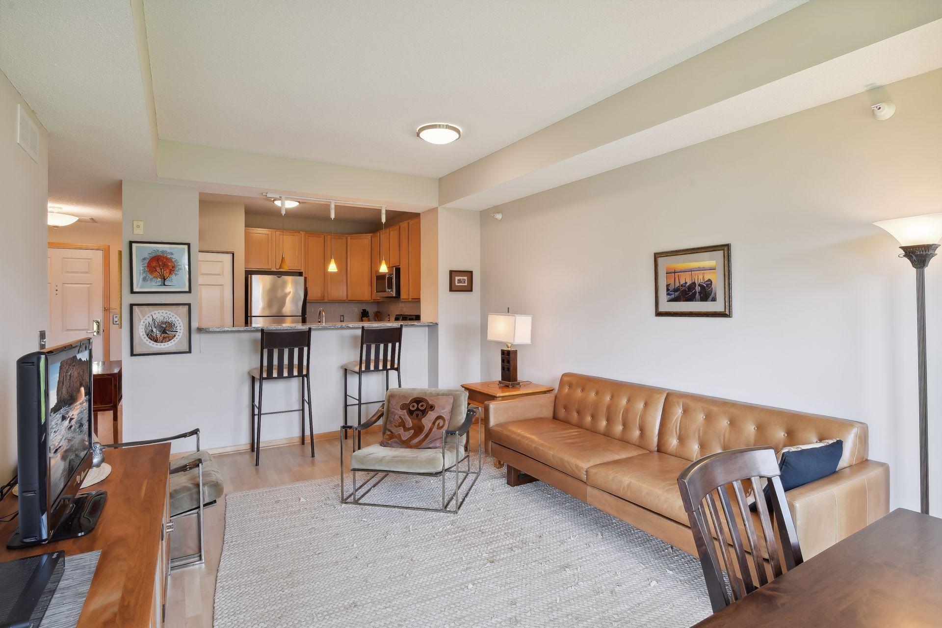 560 N 2nd Street Unit: 400