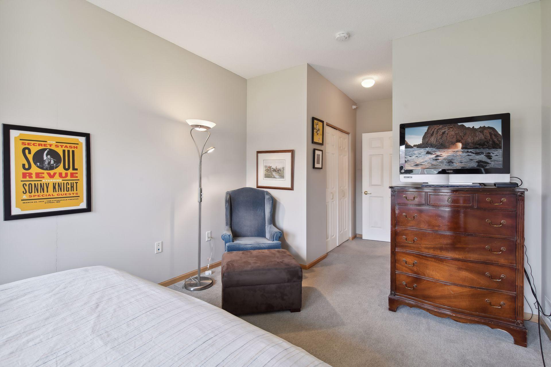 560 N 2nd Street Unit: 400