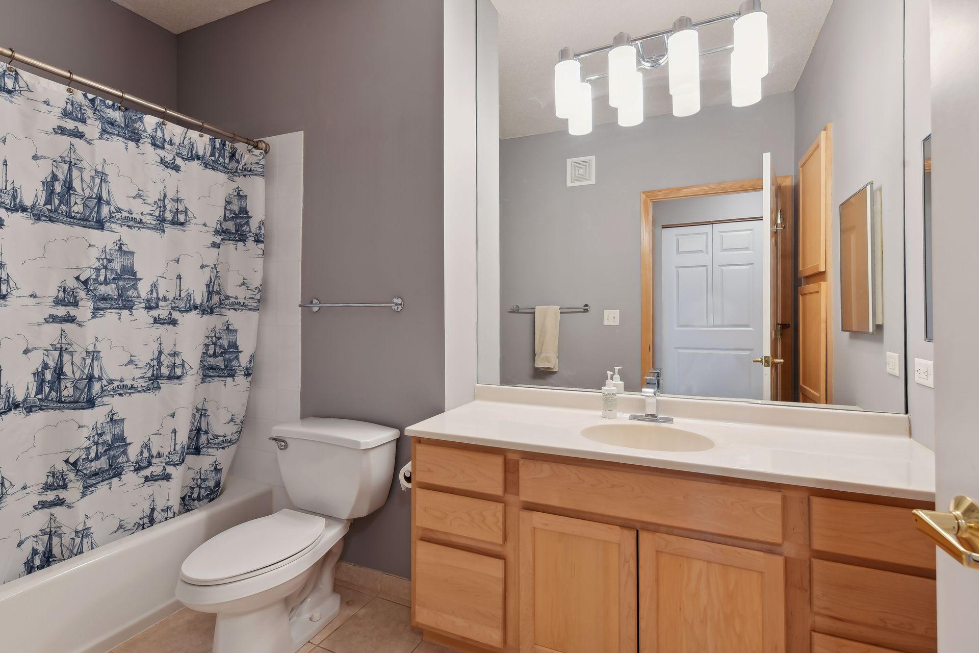 560 N 2nd Street Unit: 400