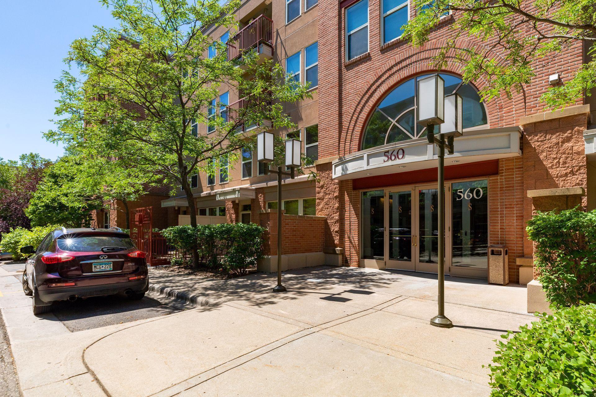 560 N 2nd Street Unit: 400