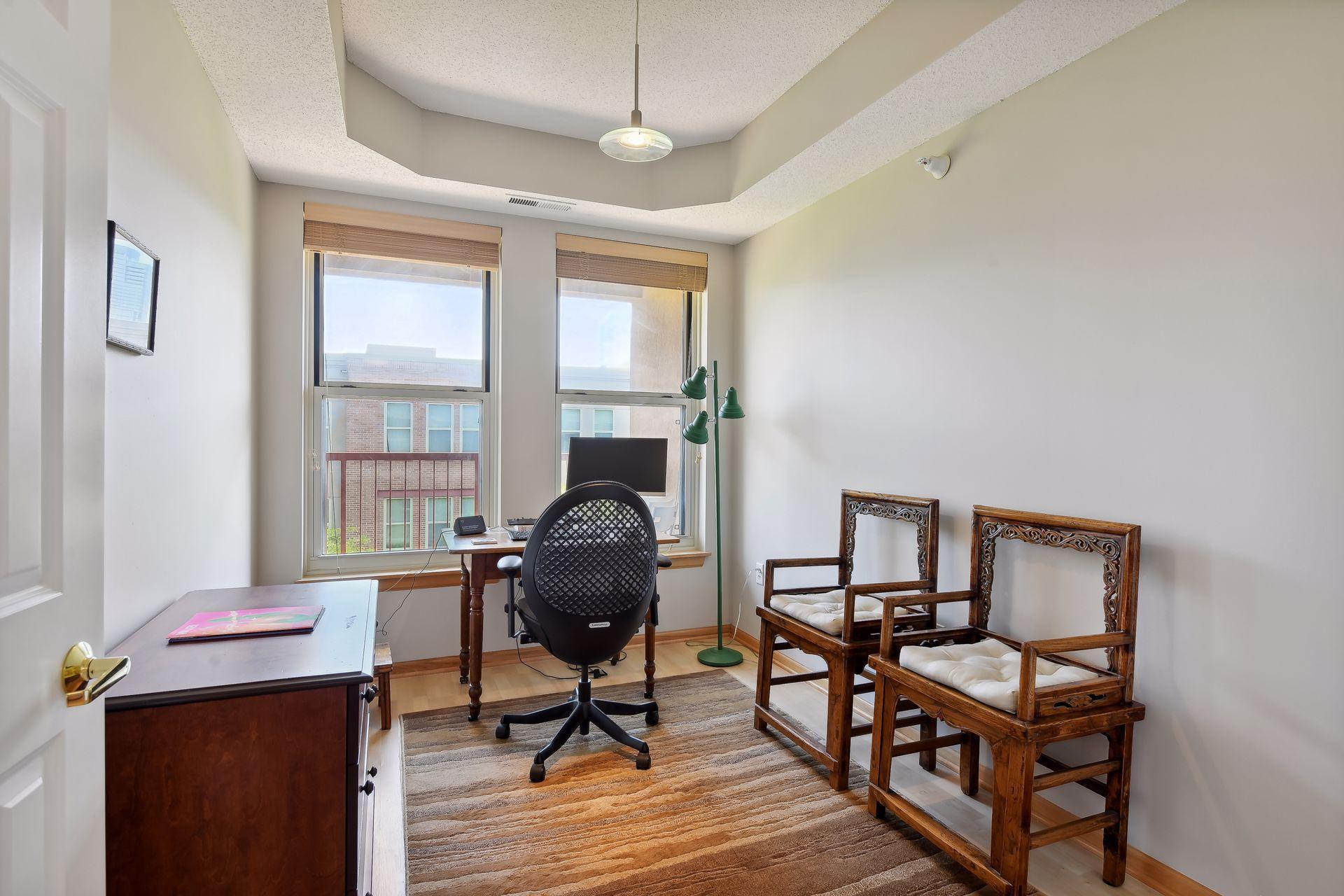 560 N 2nd Street Unit: 400