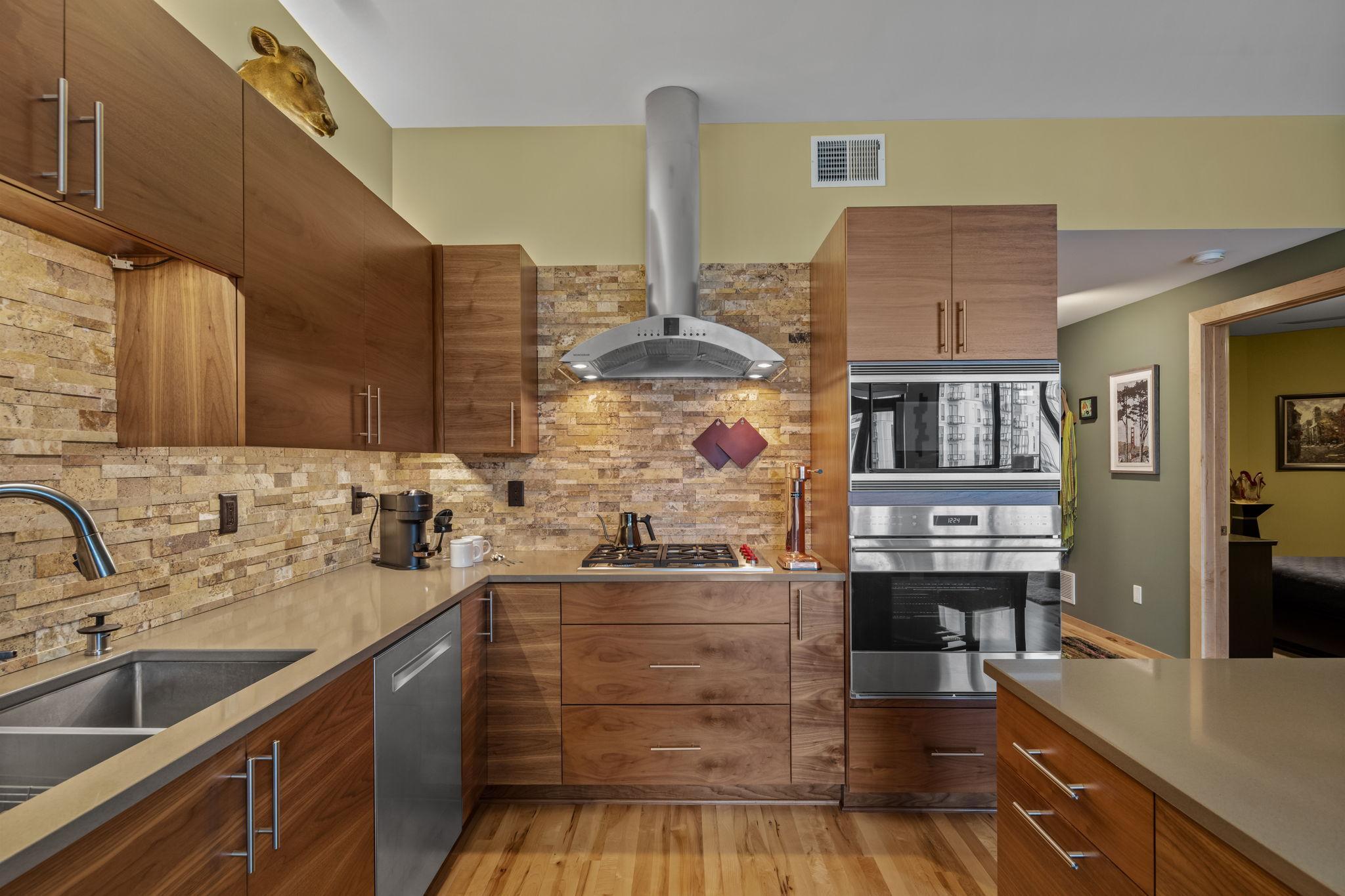 1240 S 2nd Street Unit: 610