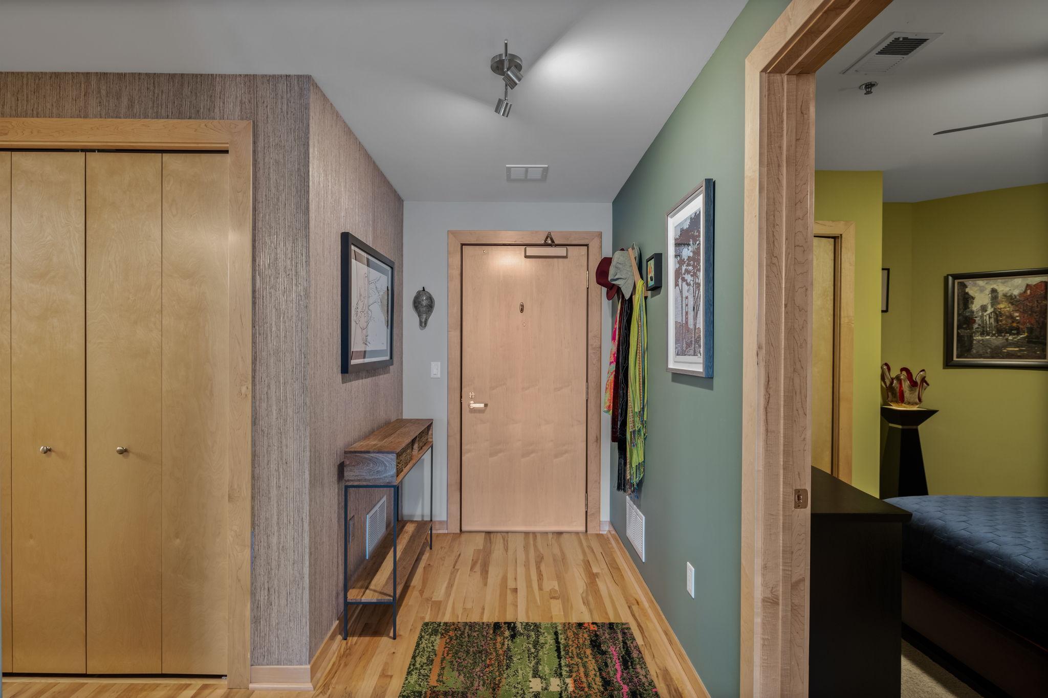 1240 S 2nd Street Unit: 610