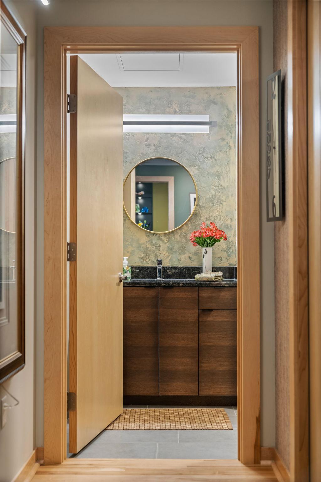 1240 S 2nd Street Unit: 610