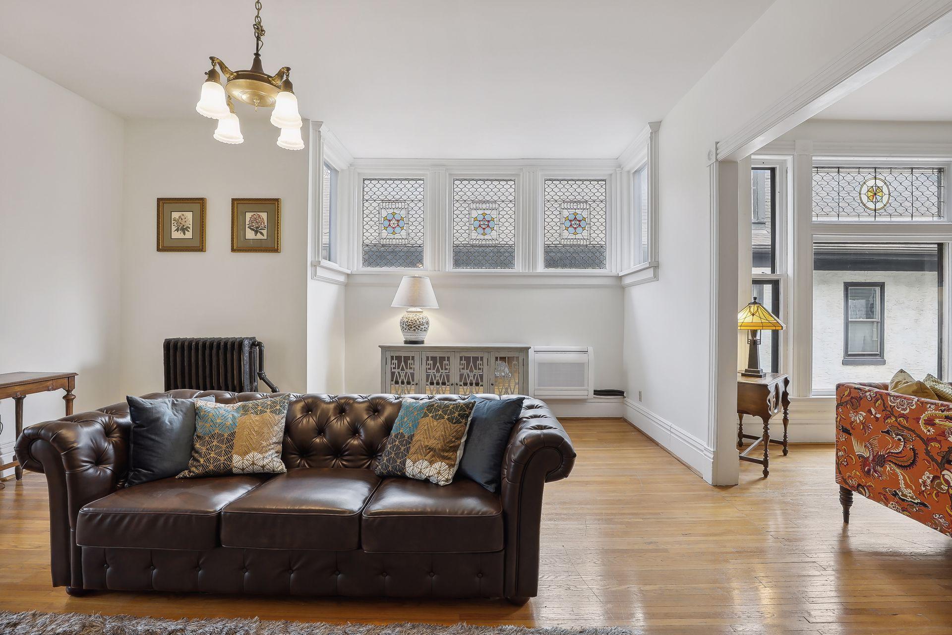 496 Holly Avenue Unit: 4