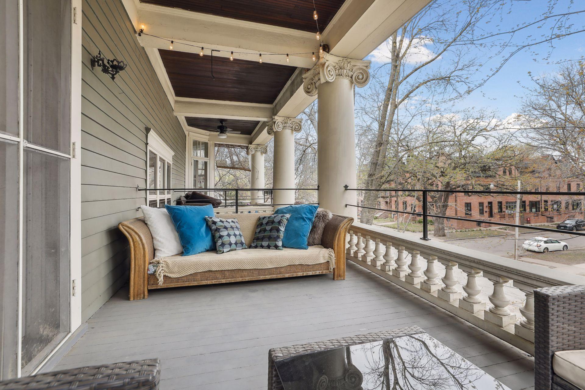 496 Holly Avenue Unit: 4