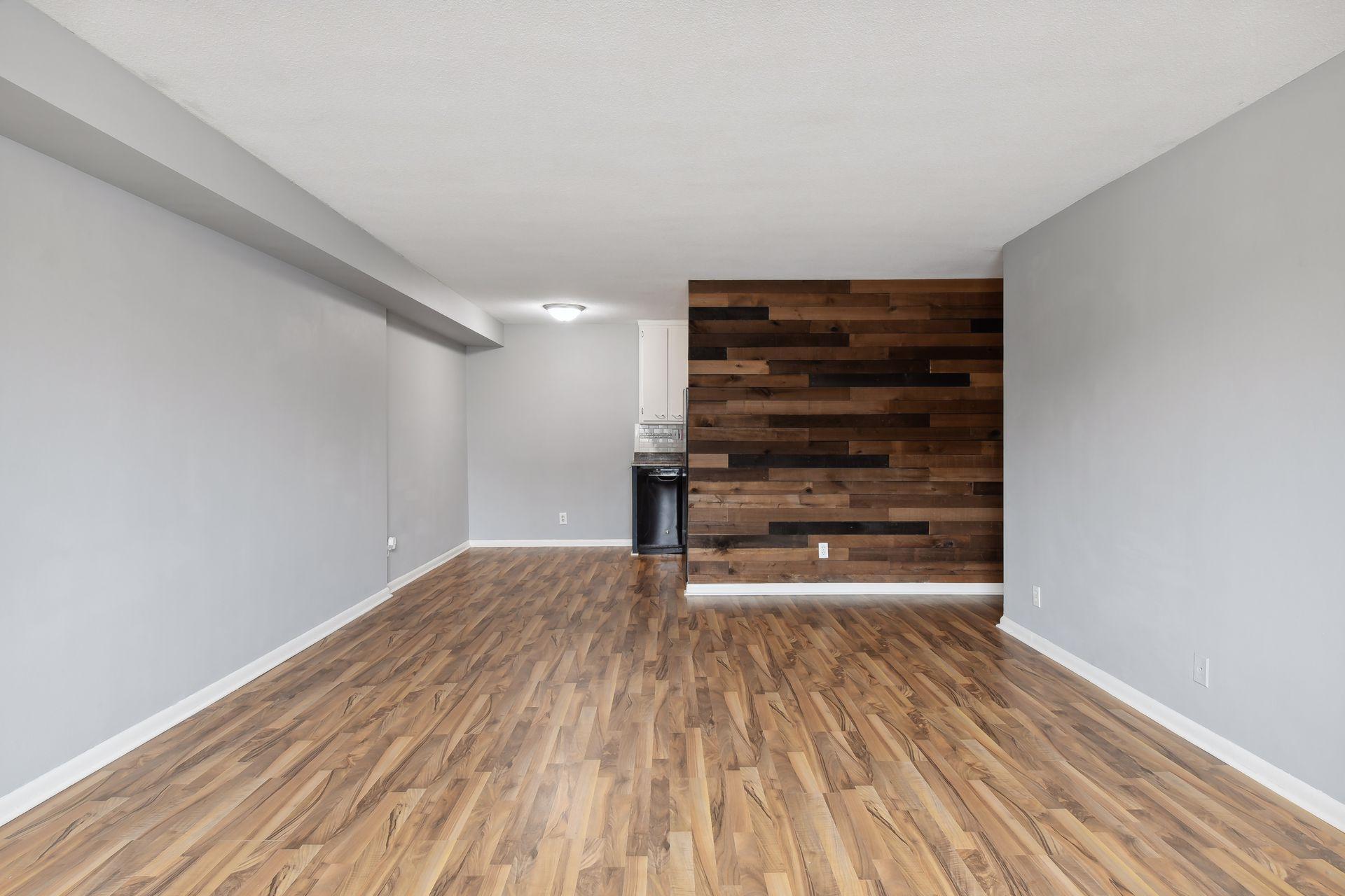 2500 Blaisdell Avenue Unit: 106