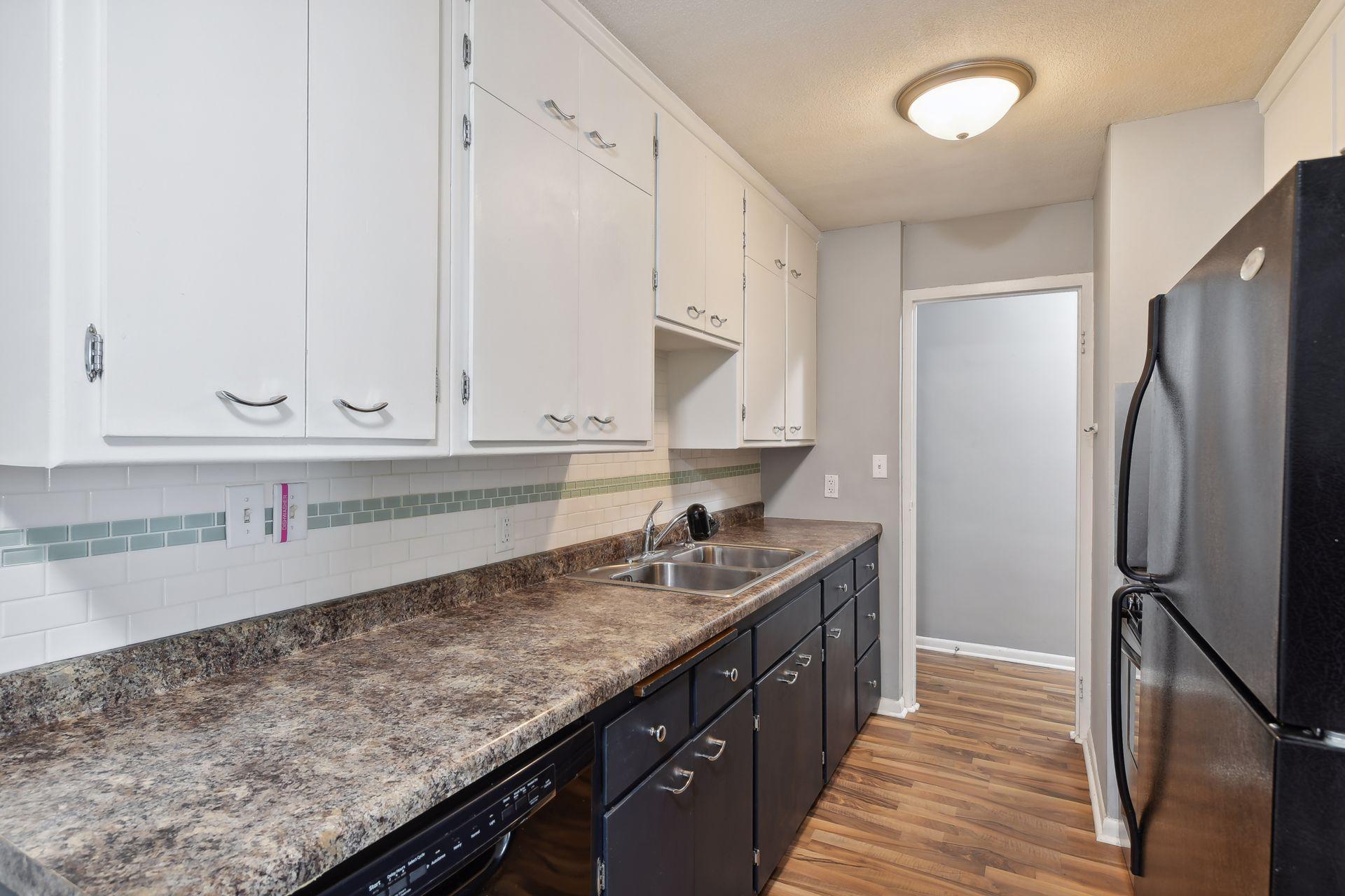 2500 Blaisdell Avenue Unit: 106