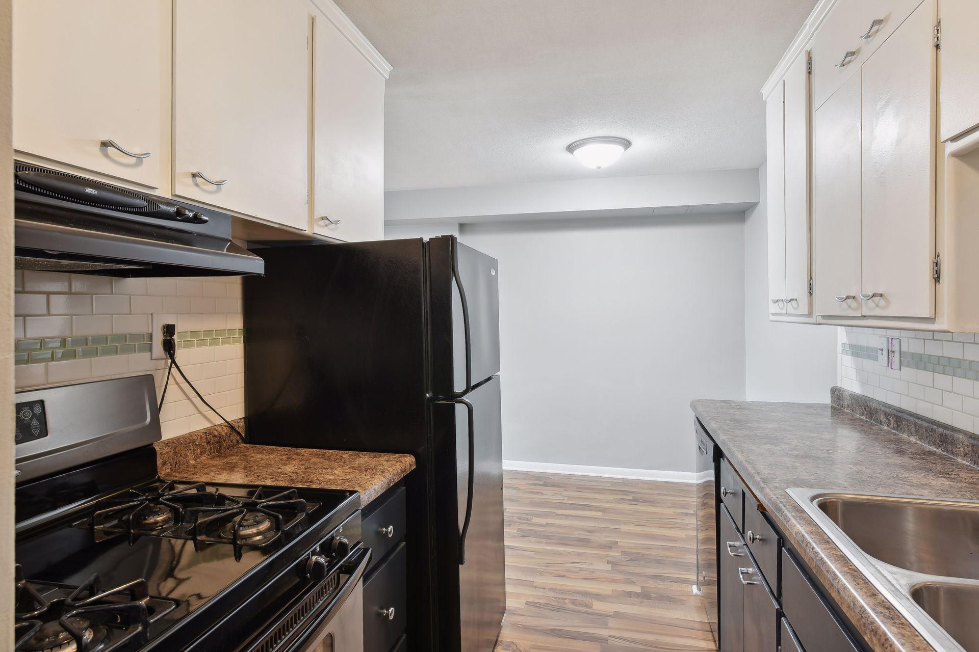 2500 Blaisdell Avenue Unit: 106