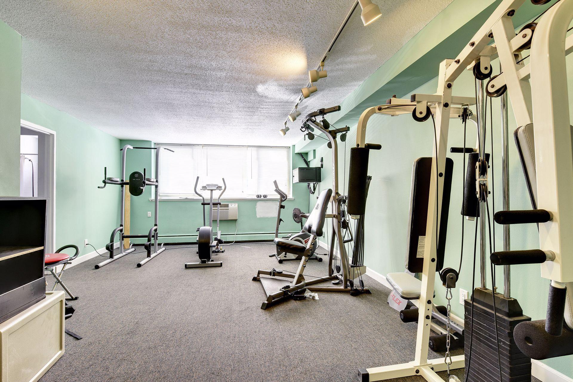 2500 Blaisdell Avenue Unit: 106