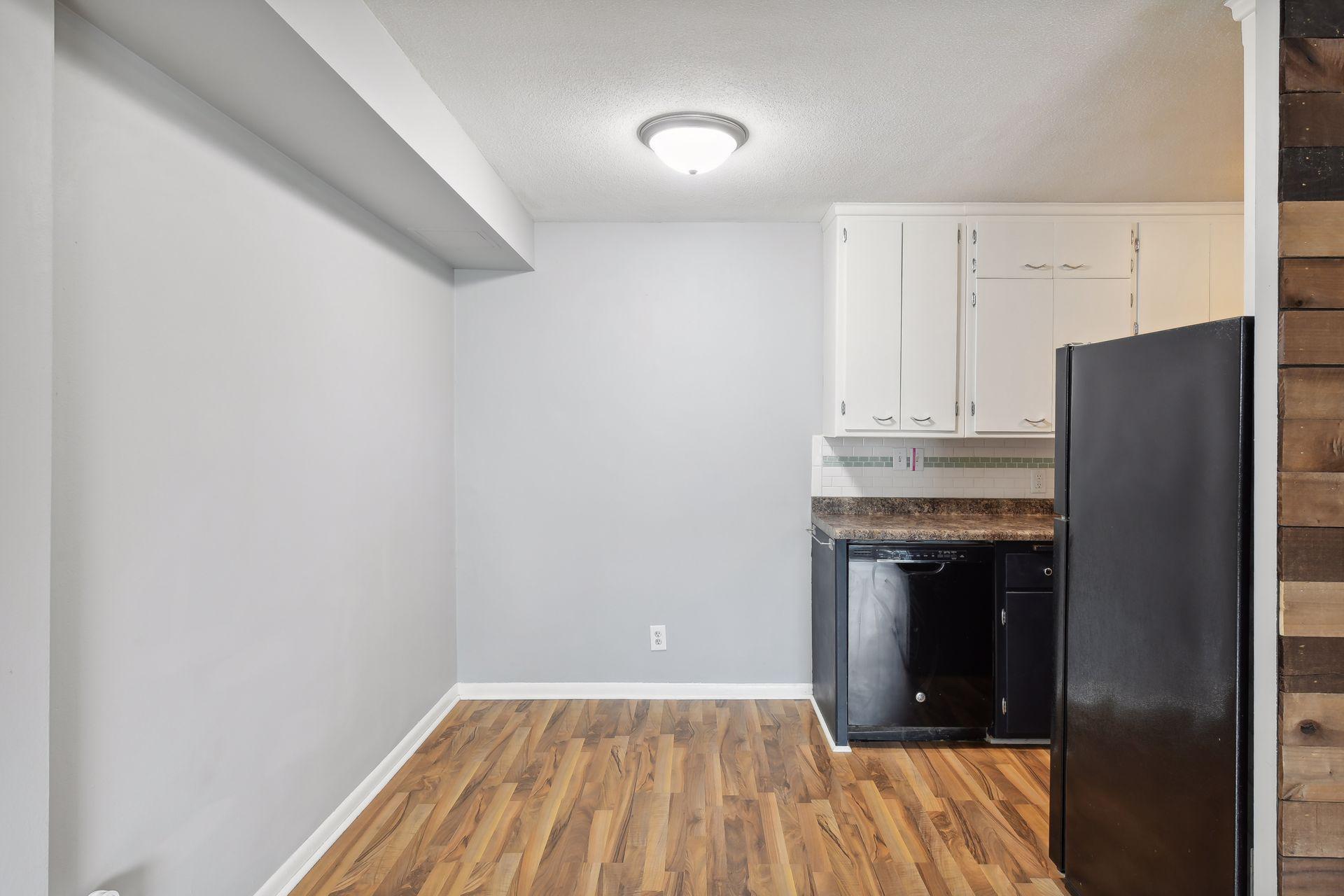 2500 Blaisdell Avenue Unit: 106