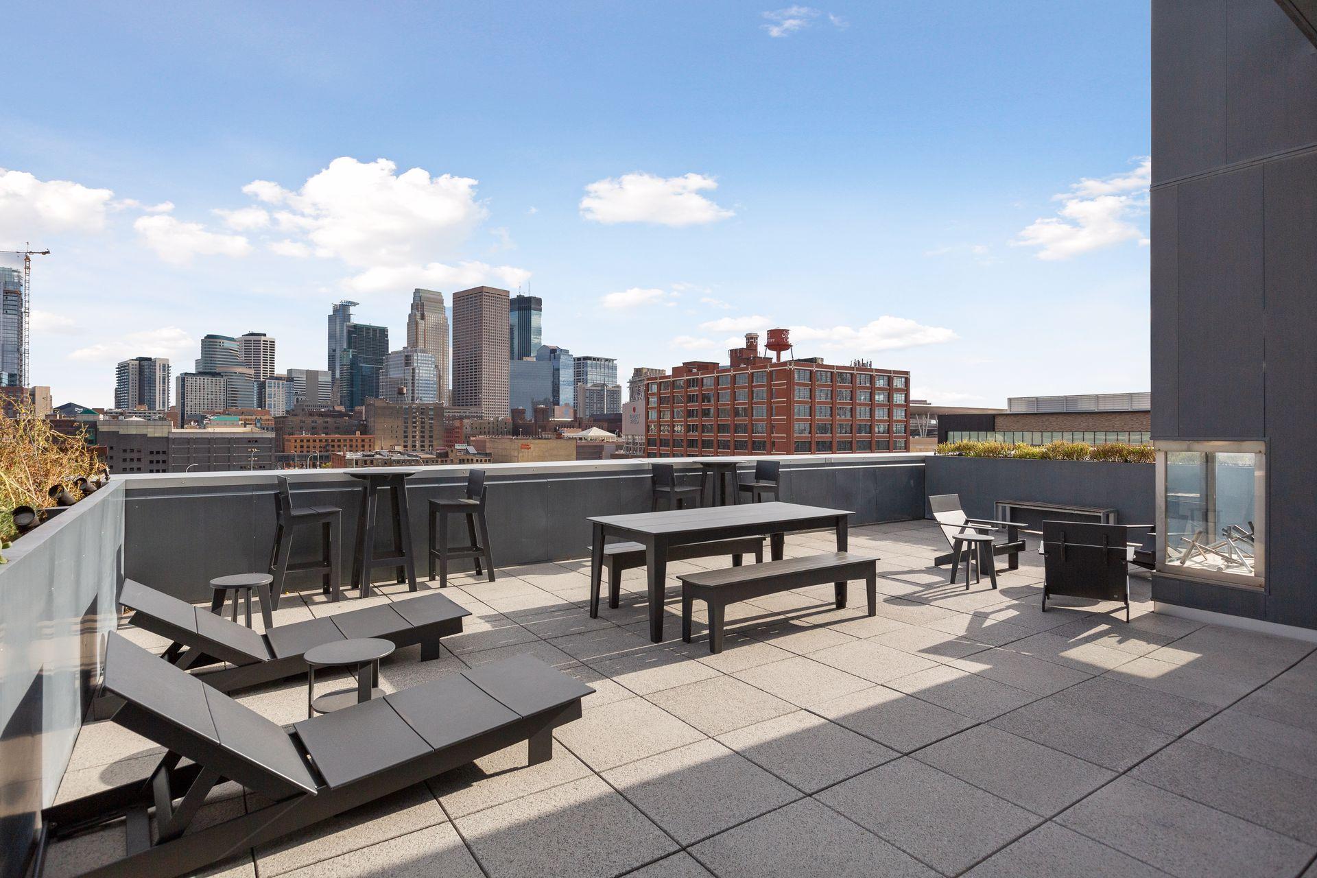 345 6th Avenue N Unit: 402