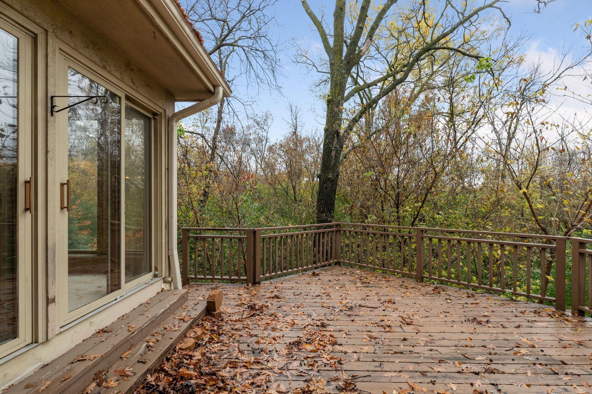 5480 Maple Ridge Court