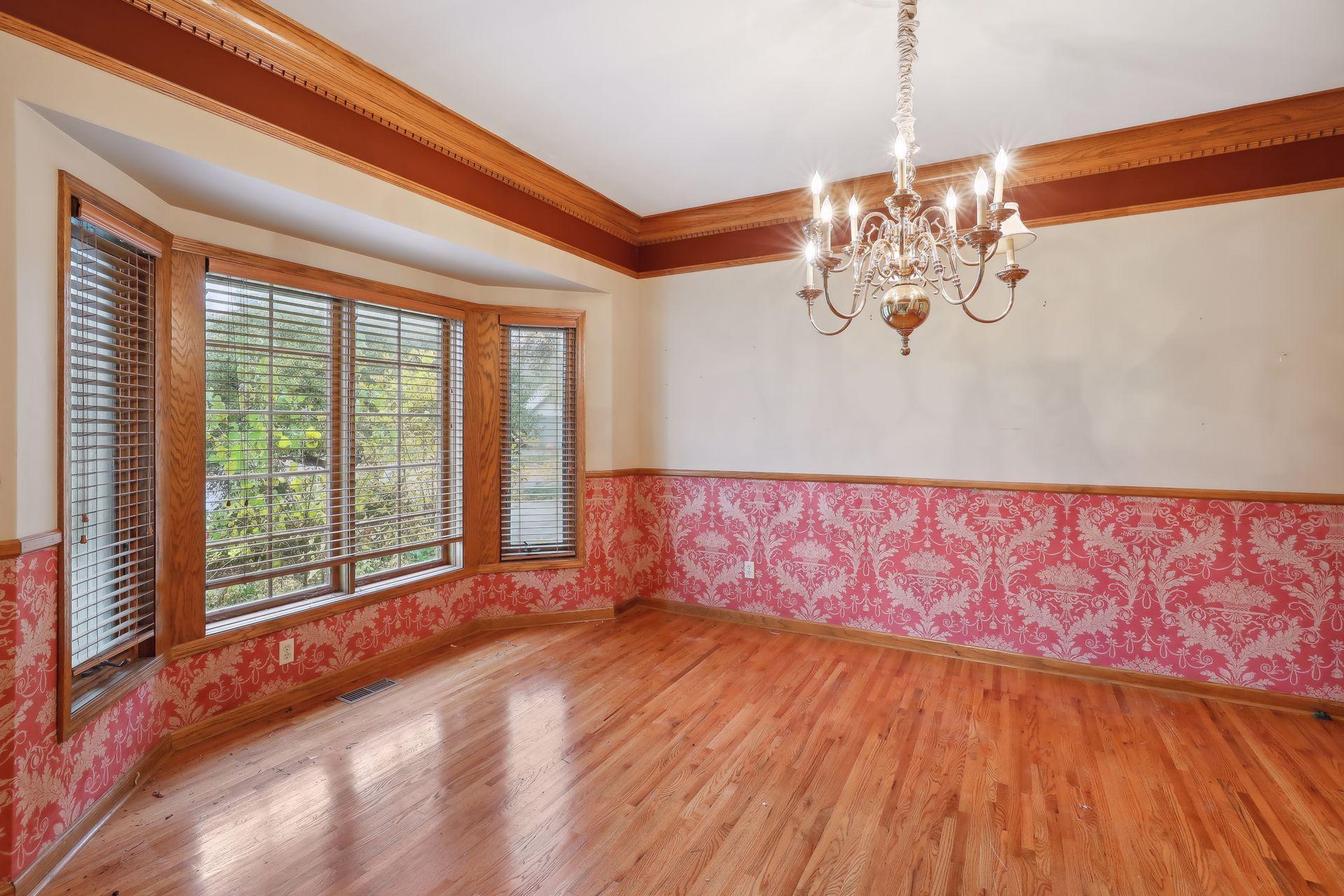 5480 Maple Ridge Court