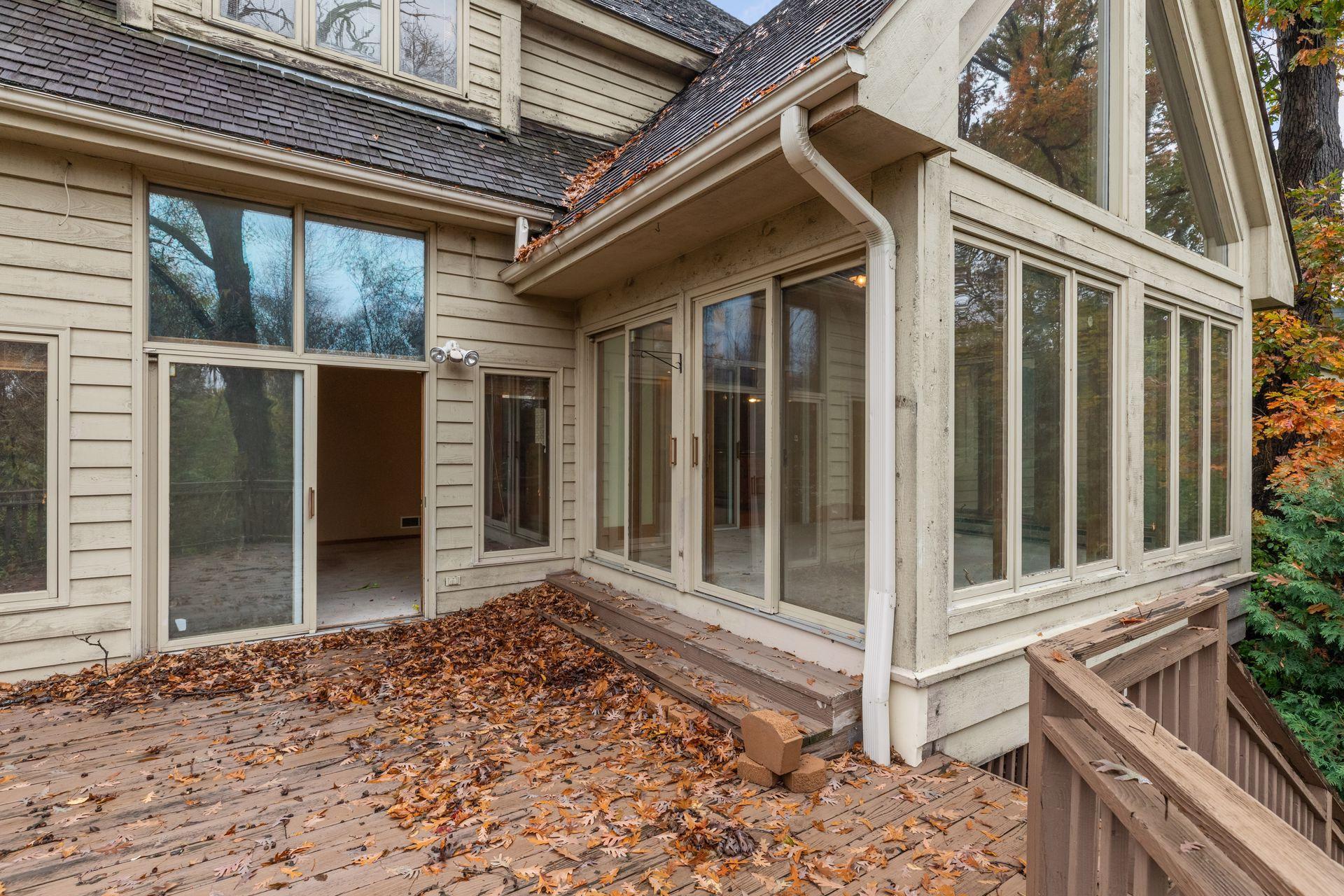 5480 Maple Ridge Court