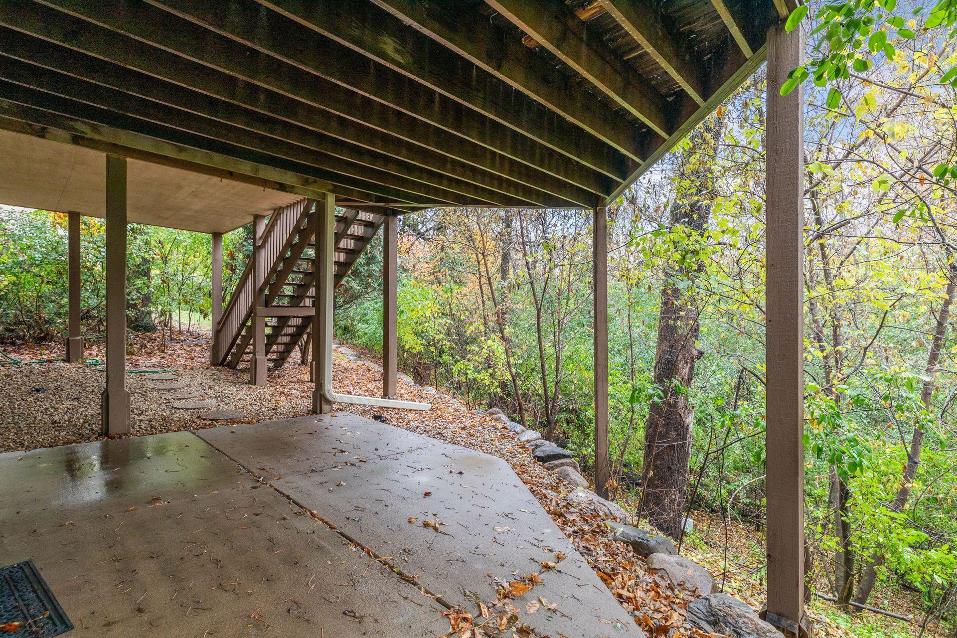 5480 Maple Ridge Court