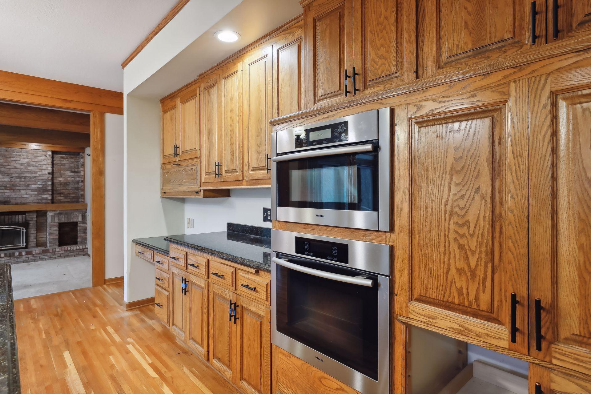 5480 Maple Ridge Court