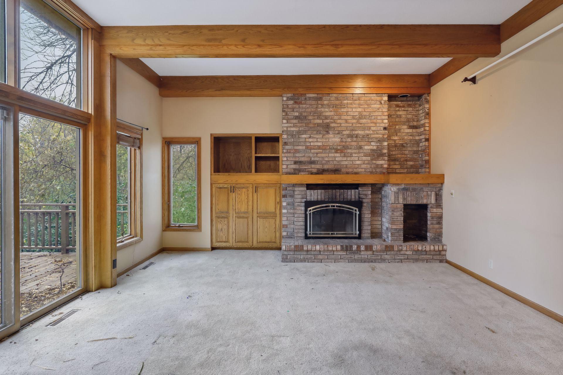 5480 Maple Ridge Court
