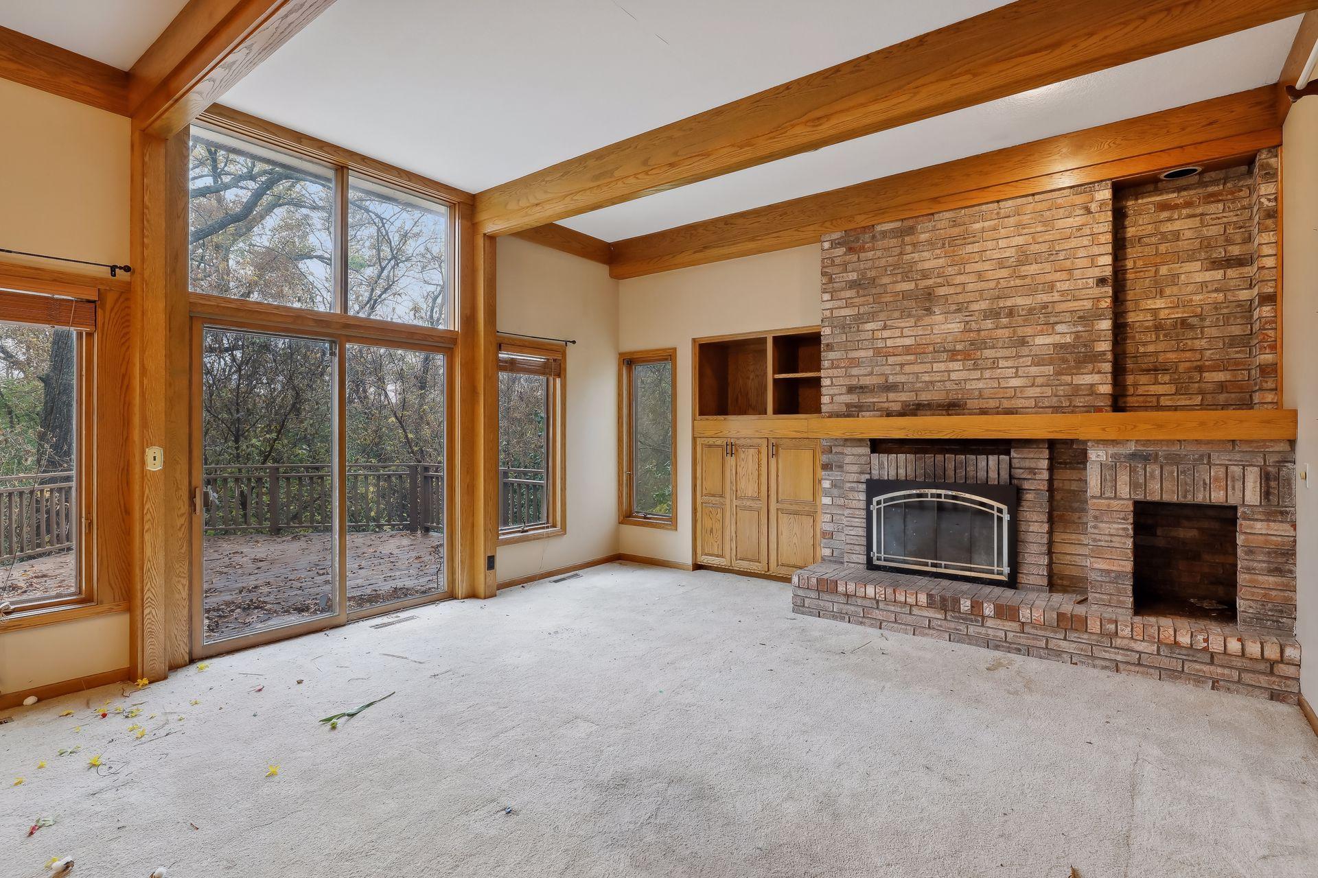 5480 Maple Ridge Court