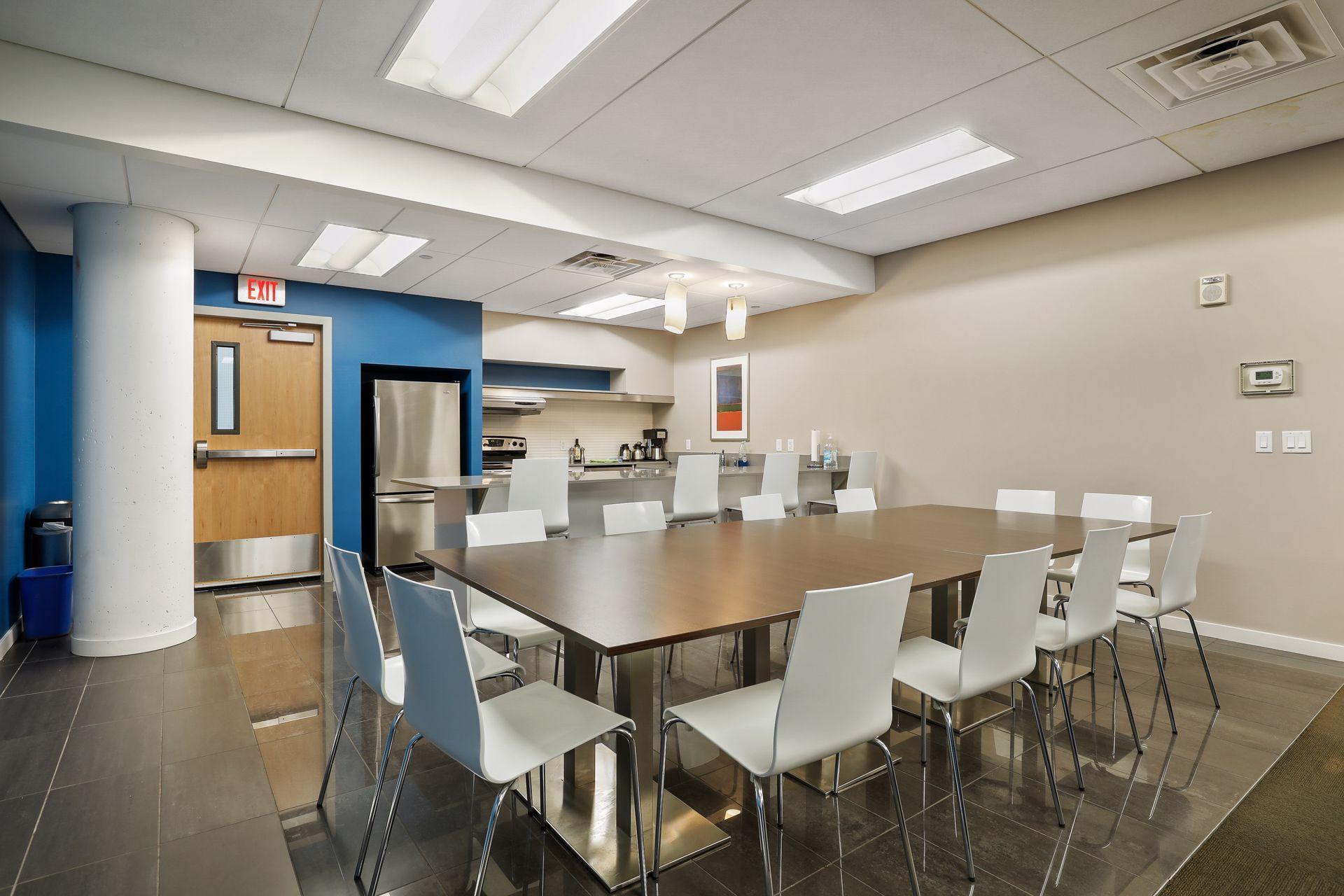 8161 33rd Avenue S Unit: 1404