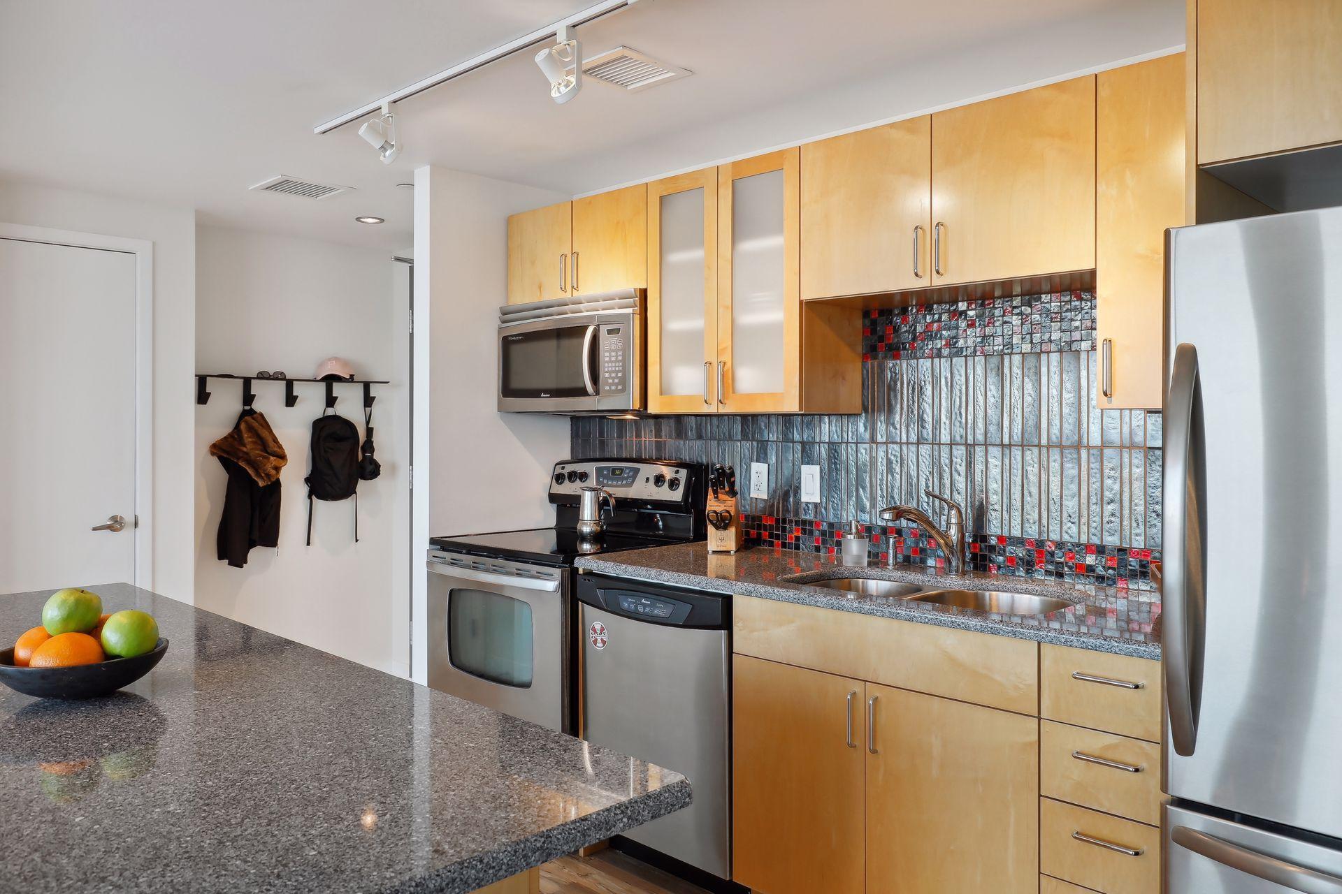 8161 33rd Avenue S Unit: 1404