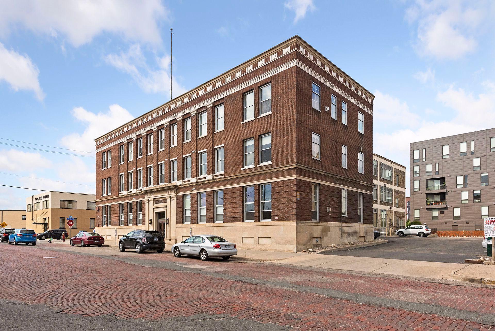918 3rd Street N Unit: 302