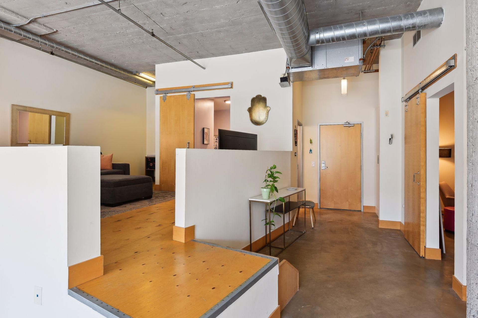 918 3rd Street N Unit: 302