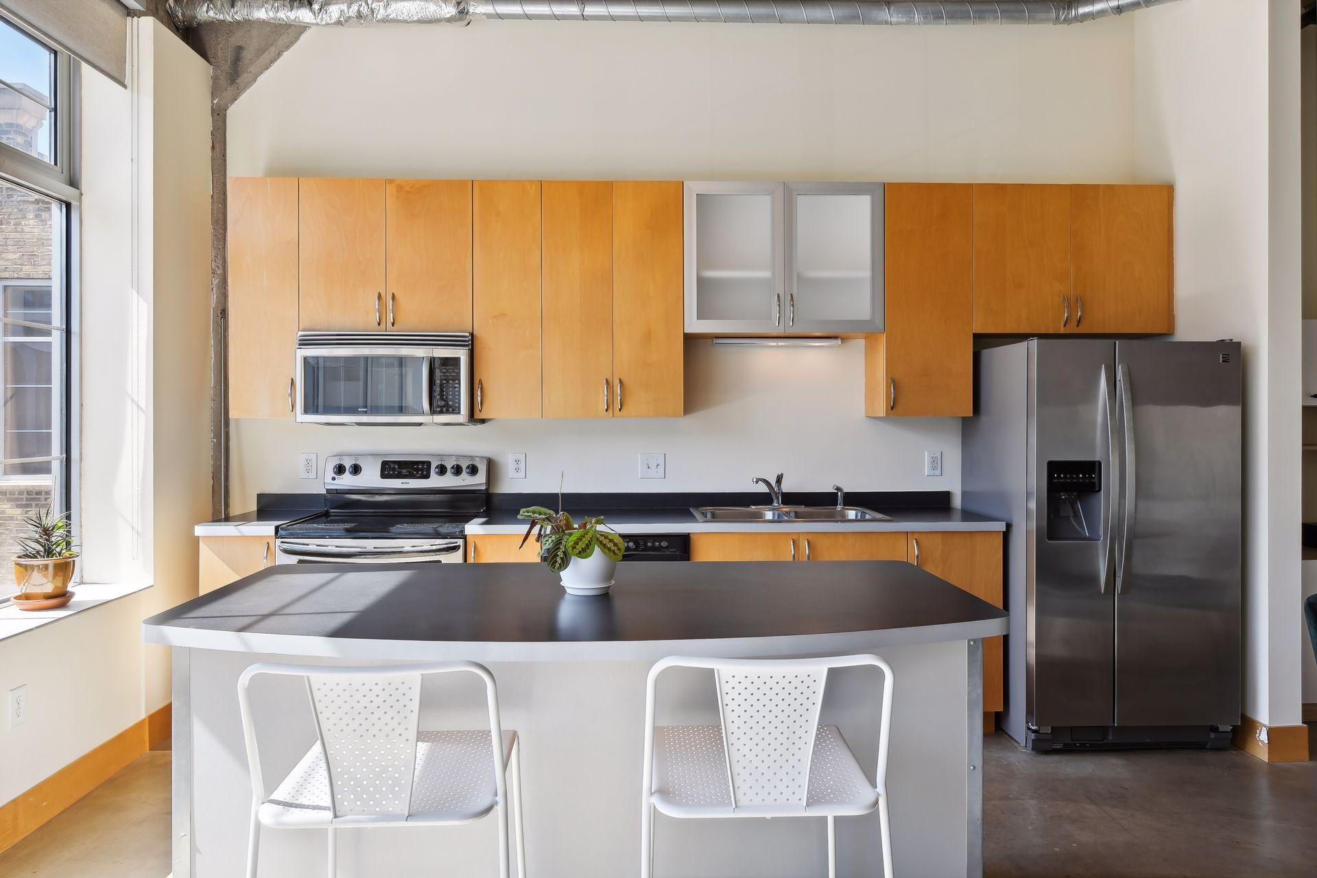 918 3rd Street N Unit: 302