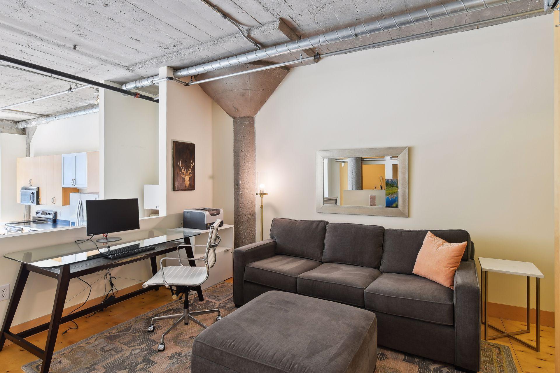 918 3rd Street N Unit: 302