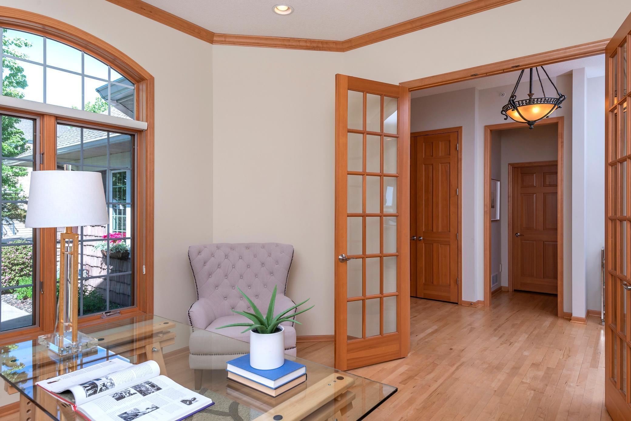 10082 Indigo Drive